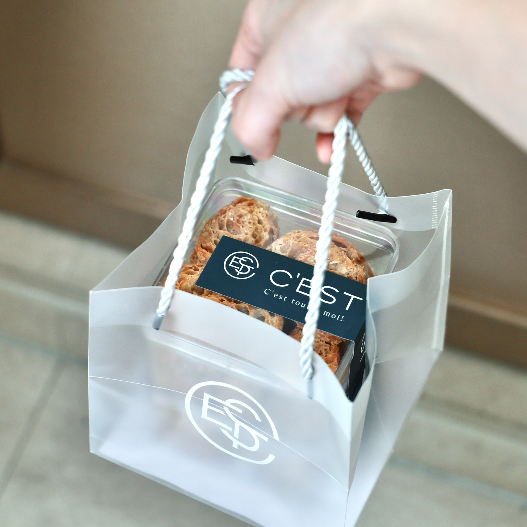 垮滋 (可頌餅乾) /盒