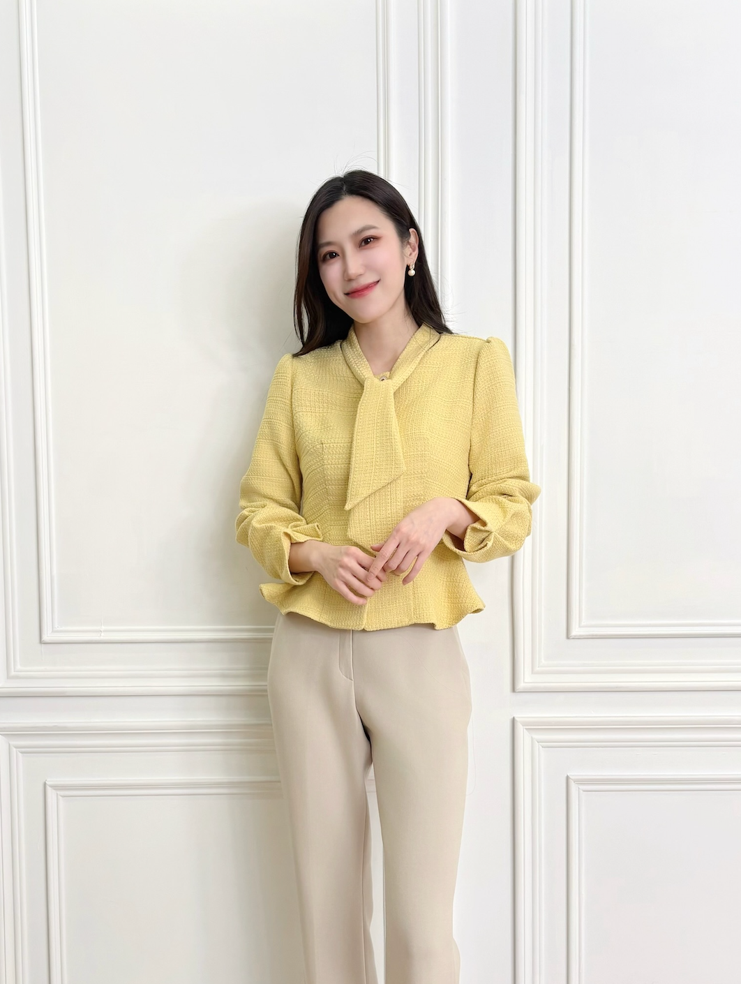 領巾織紋長袖上衣