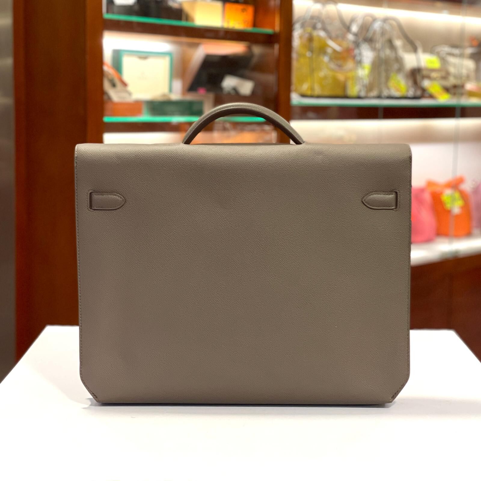 本週出位價👍Display~未使用品HERMES公事包 Y刻 KELLY DEPECHES 36 ETOUPE EPSOM PHW 大象灰銀扣 #BRAND NEW #香榭站正品
