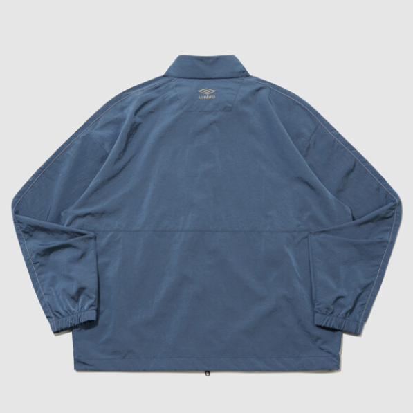 【代購】UMBRO 經典 PLUS 立領風衣外套