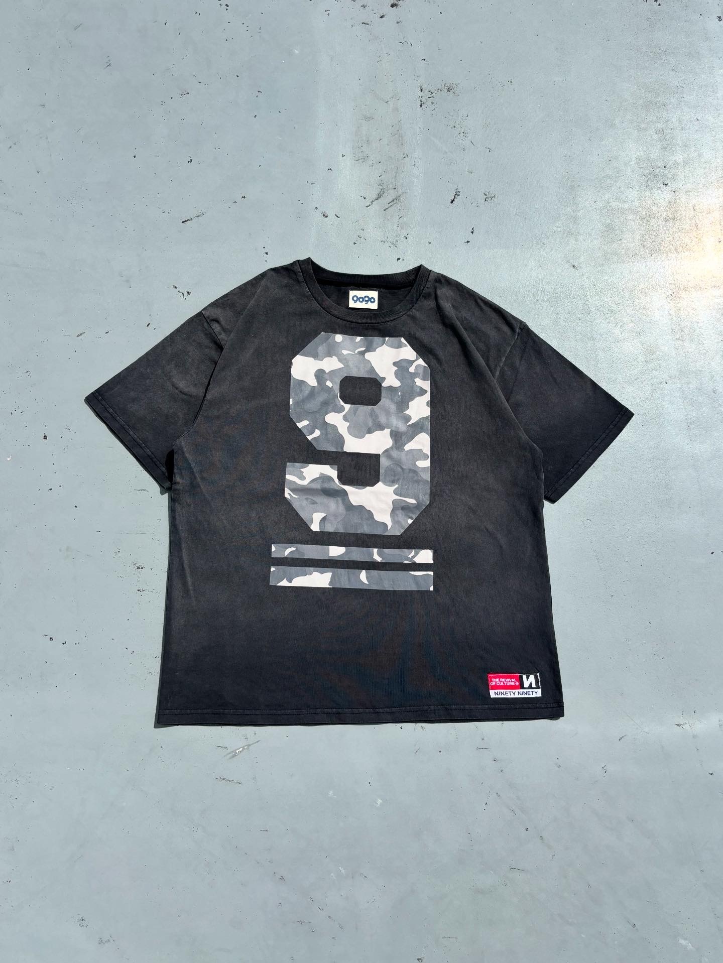 Numbering Sprayed Camo Tee