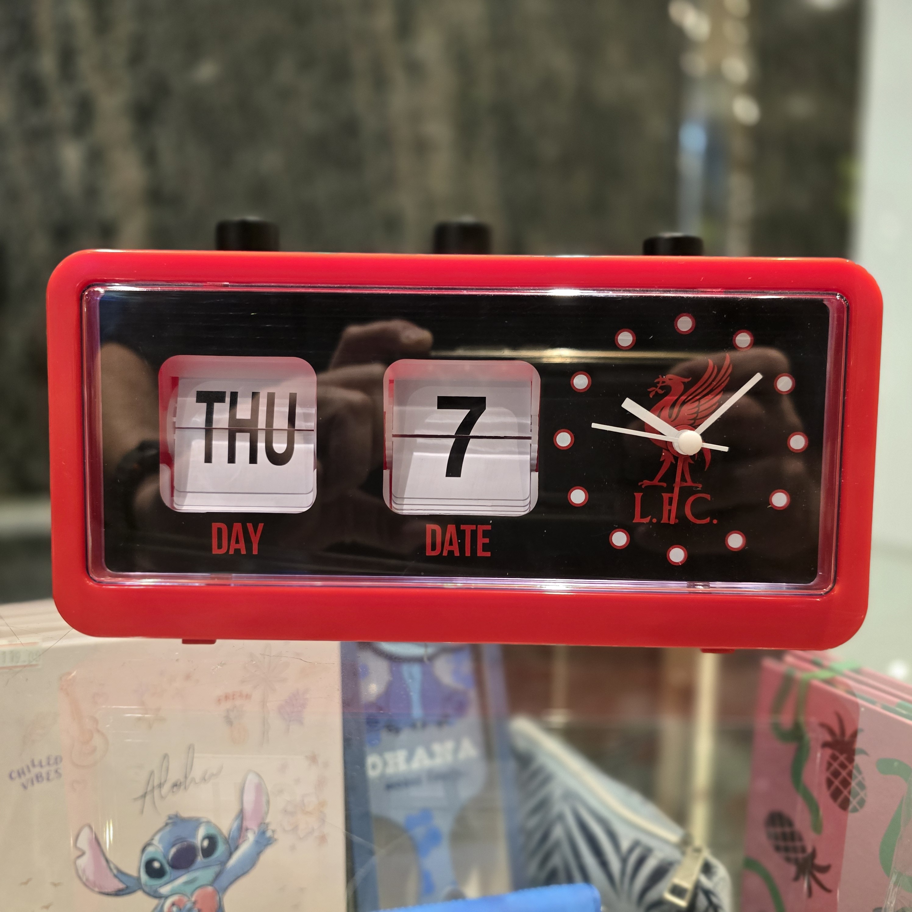 利物浦紅色日曆枱鐘