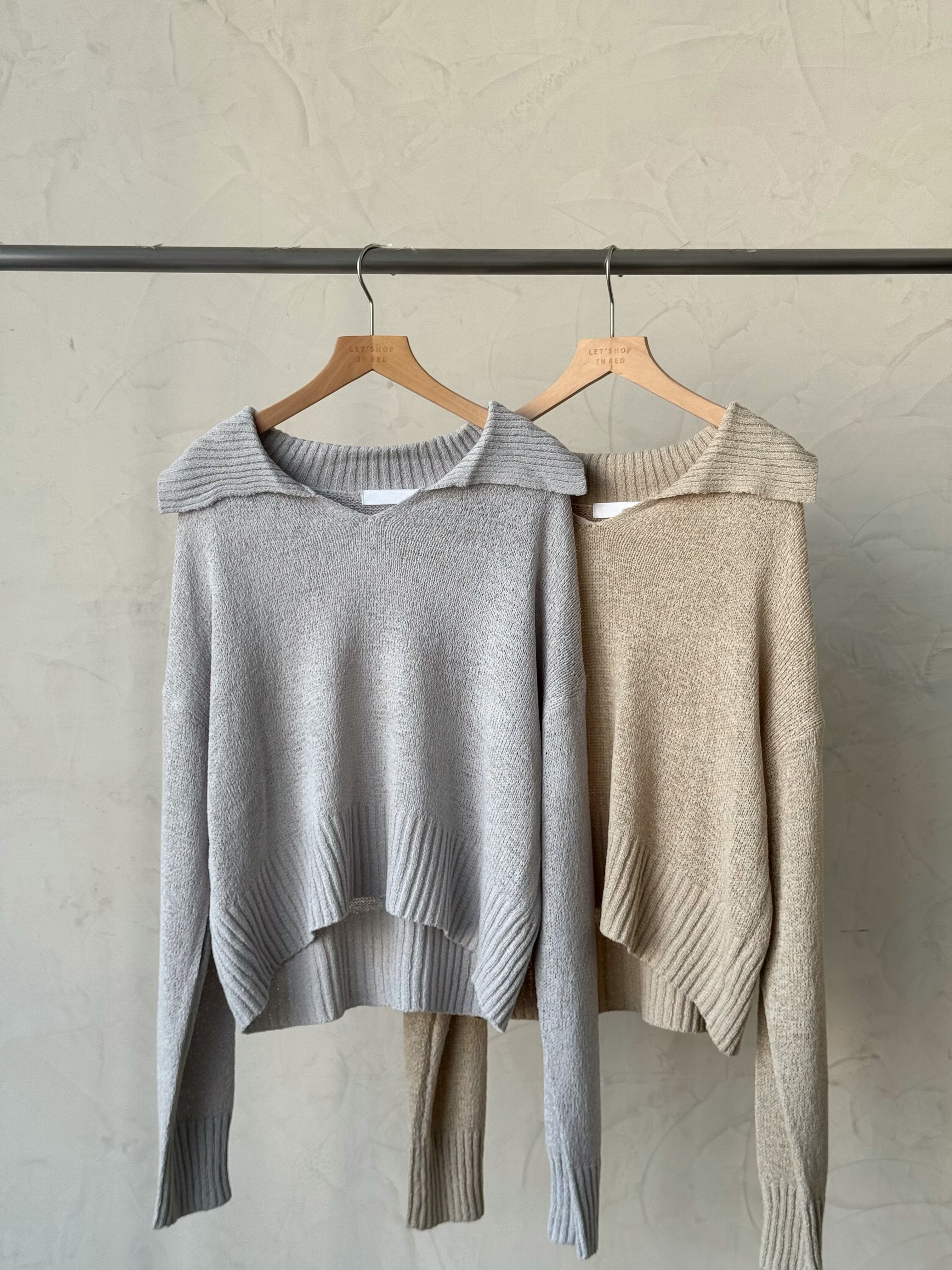 KR469 百搭休閒微V領針織上衣TOP-2色