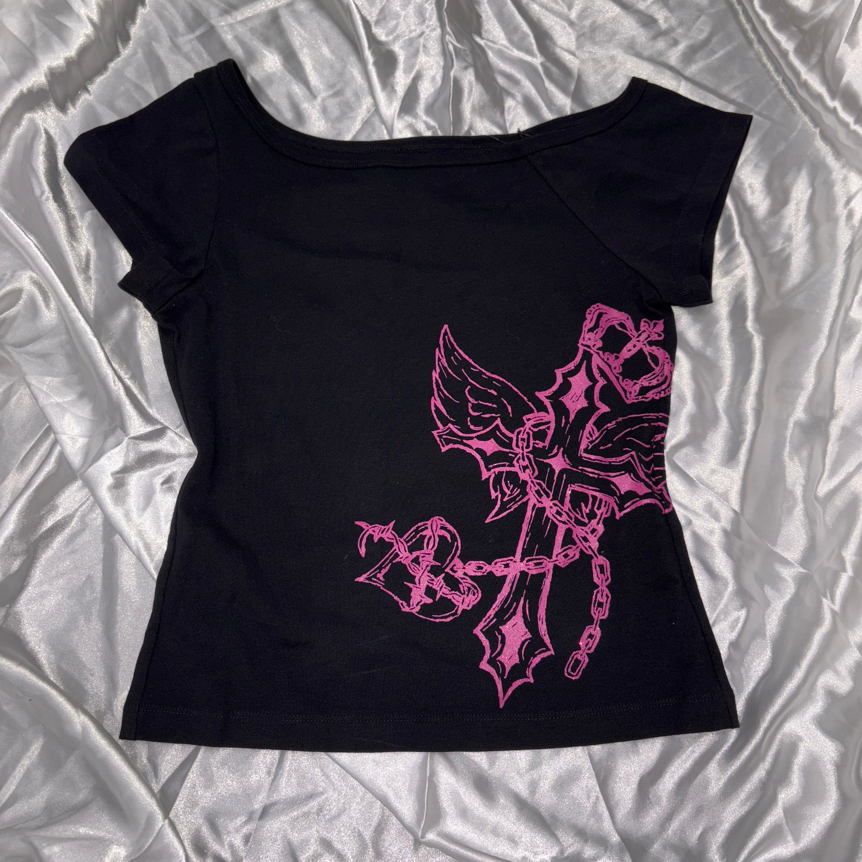 Cross Logo Off Shoulder Tee