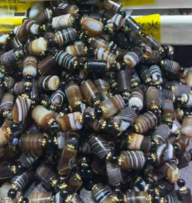 260131 - C38 波斯灣瑪瑙桶珠手串