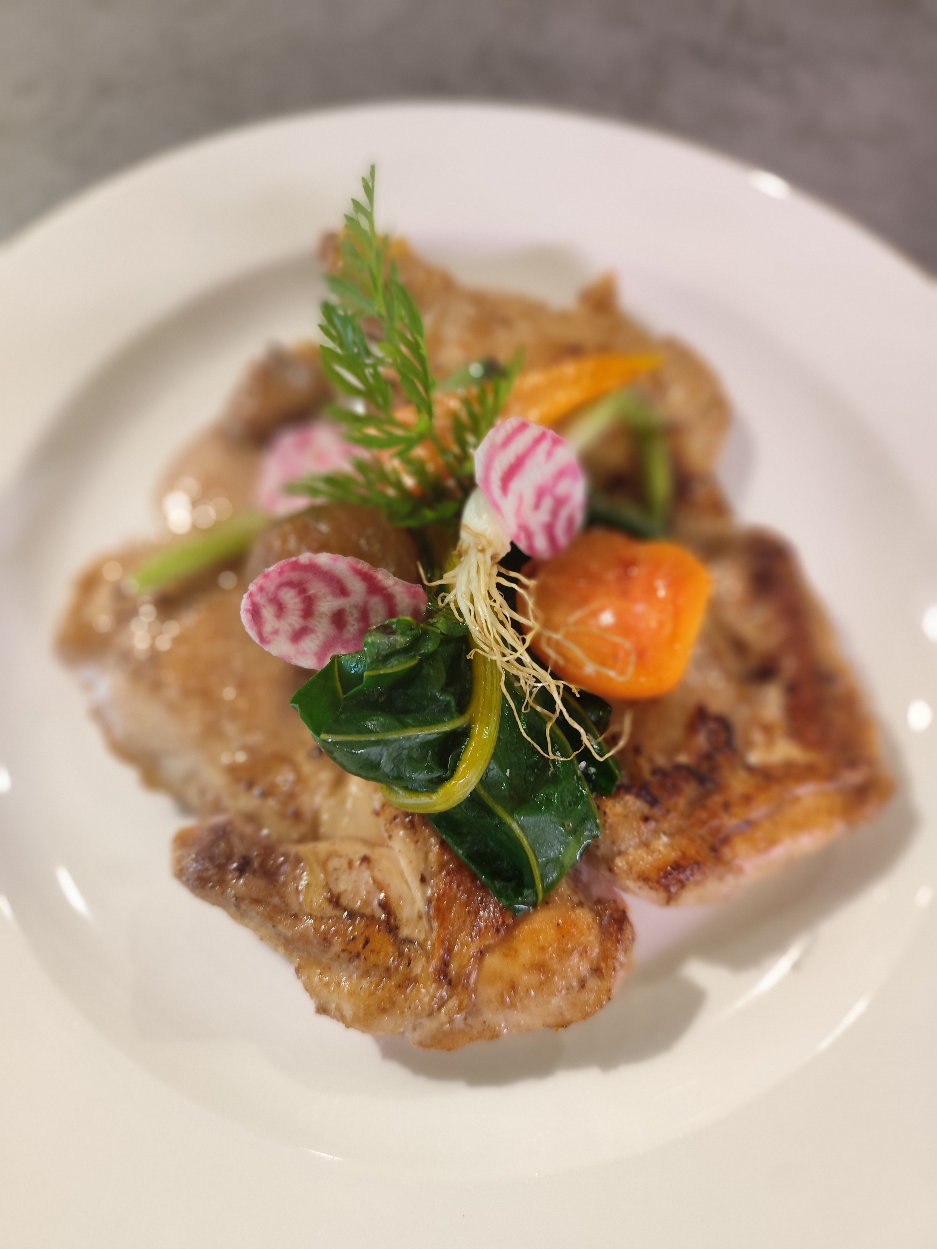 慢煮原隻法國黃油雞