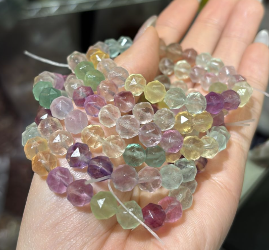 260131 - C56 8mm+仙氣螢石鑽切手串