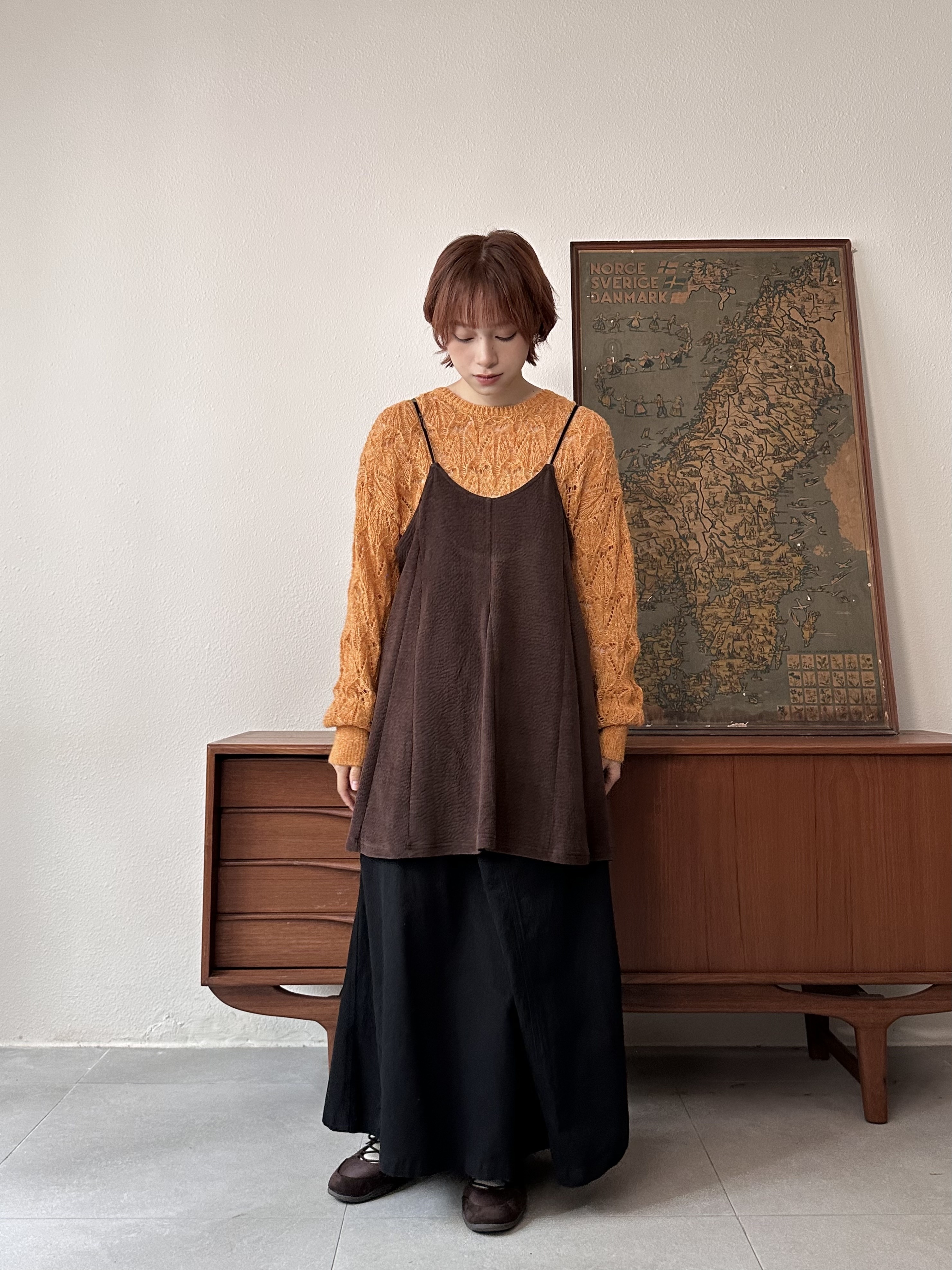 活潑高飽和色系～縷空針織上衣 - SW61944