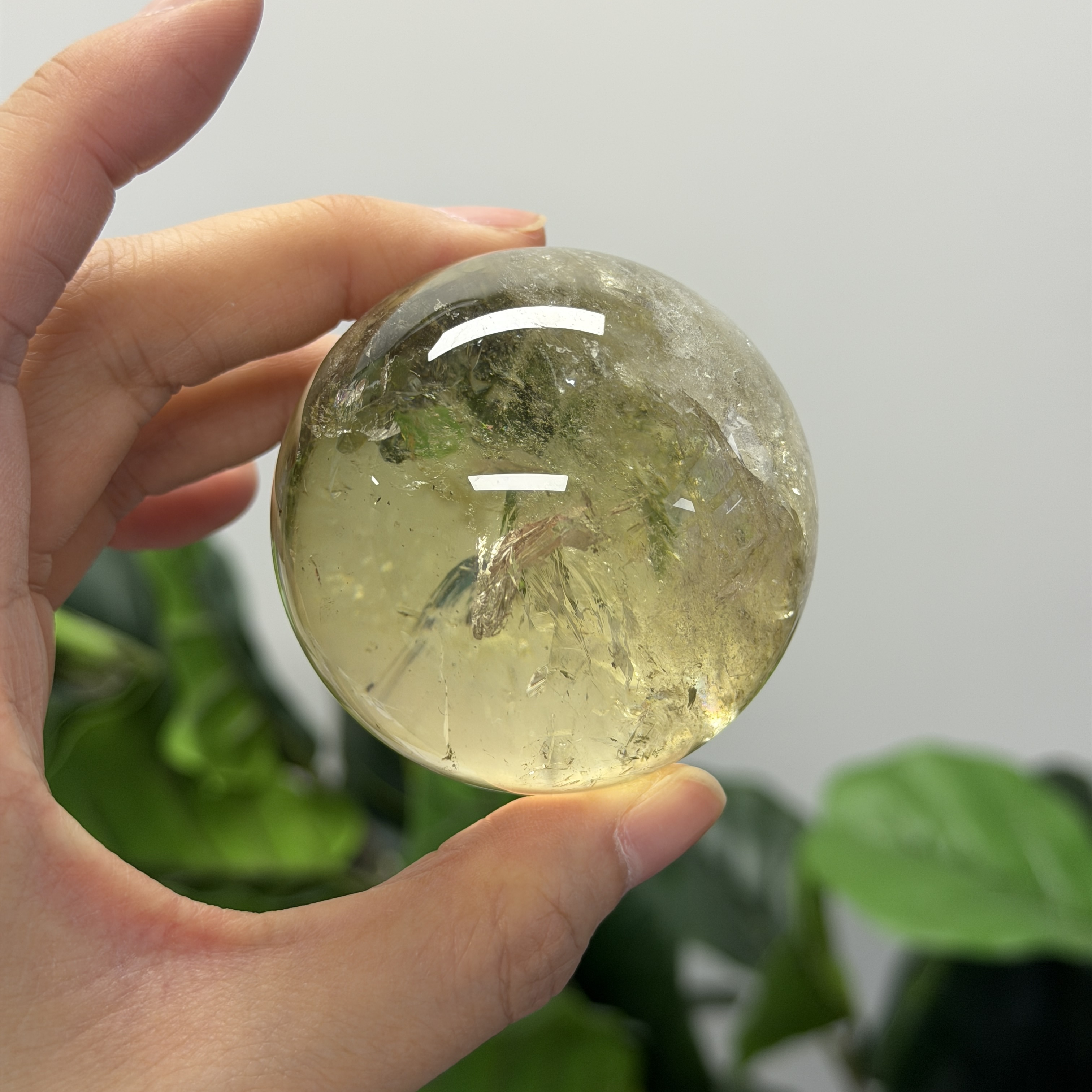 黃水晶球 5.8cm C1812