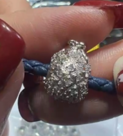 260131 - C104 潘潘銀色菠蘿隔珠1粒