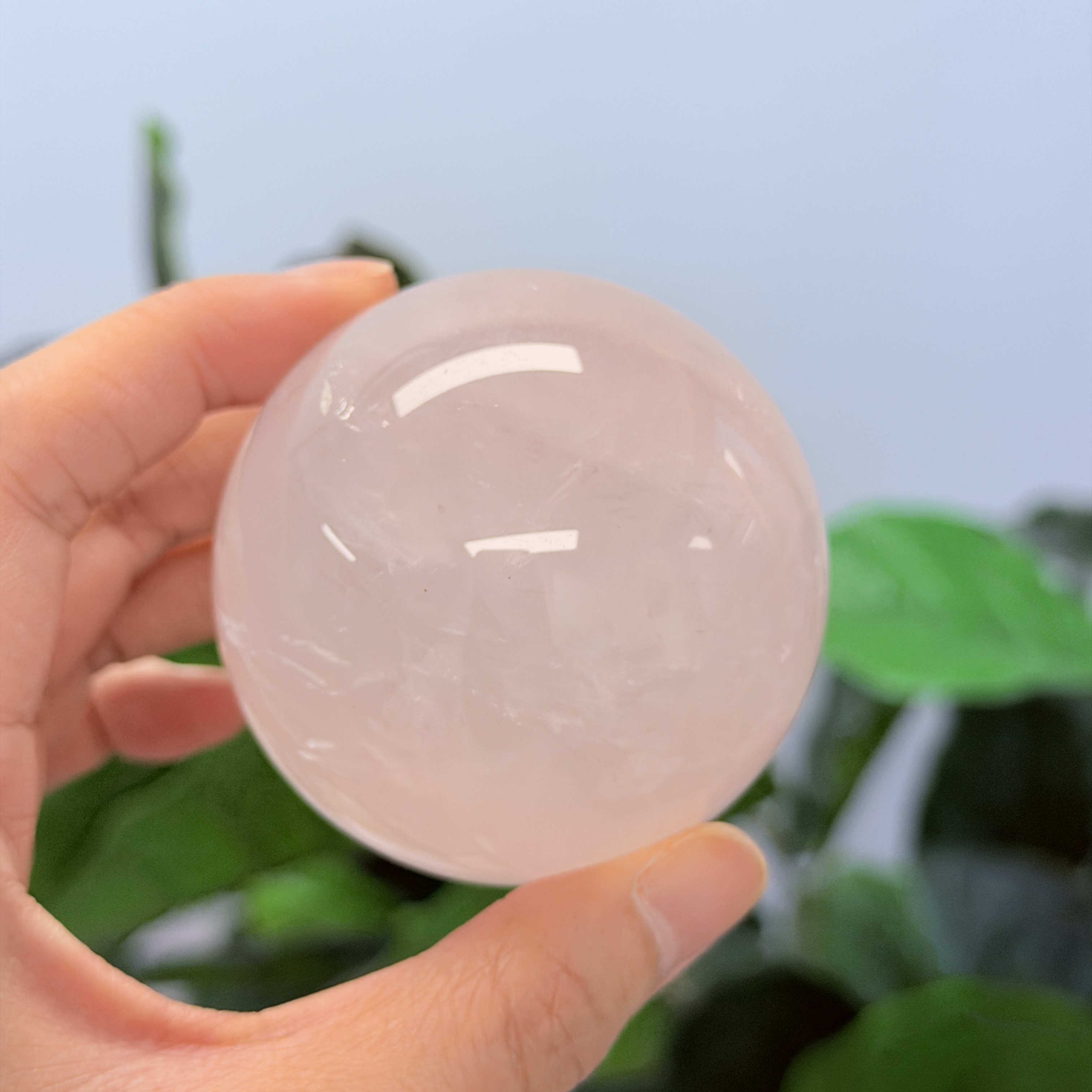 高級數粉晶球 6.4cm MP1715