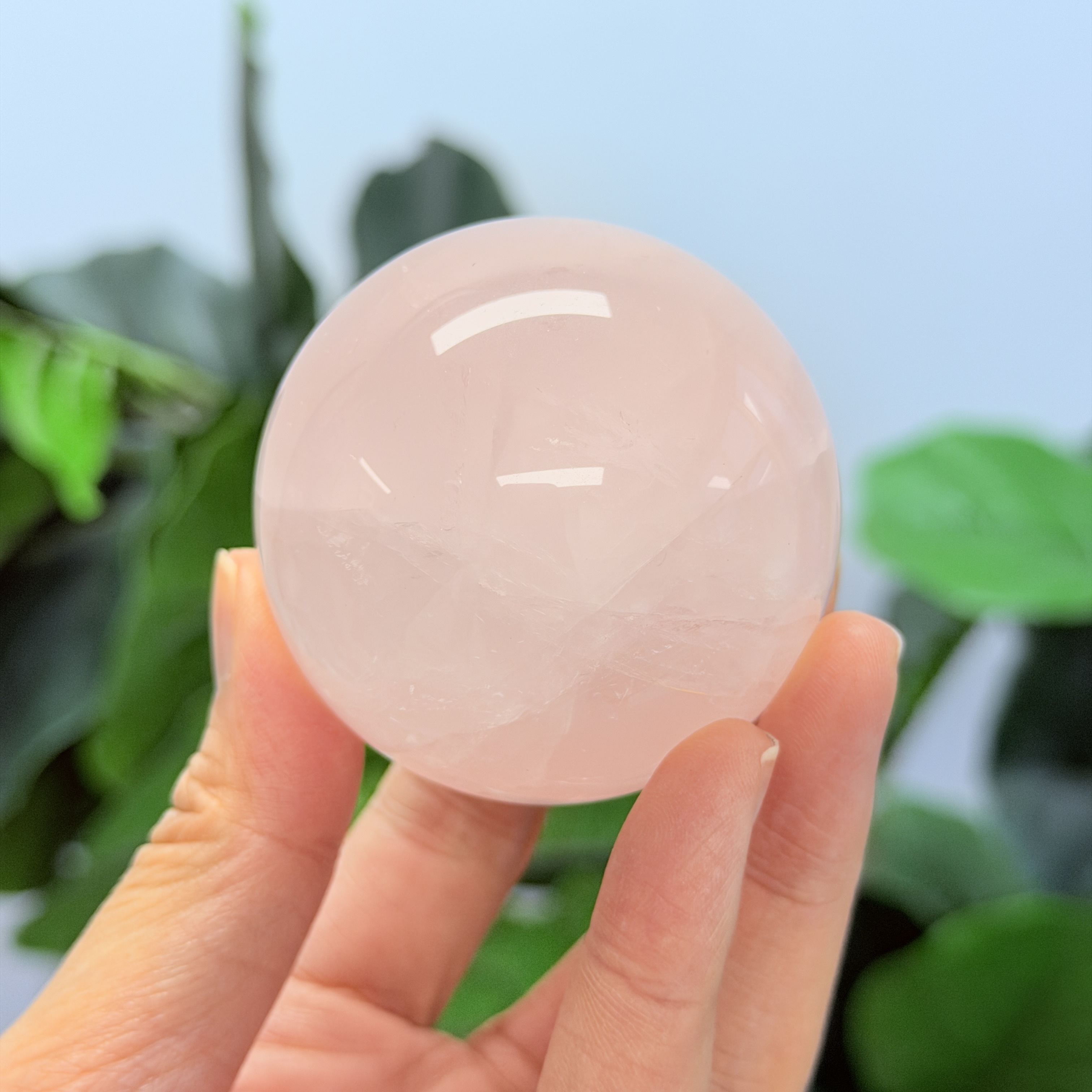 高級數粉晶球 5.6cm MP1717