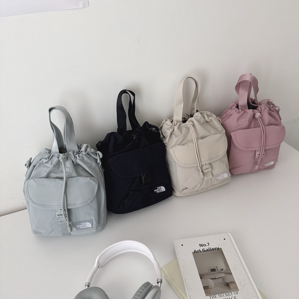 （現貨）THE NORTH FACE 北臉 側邊小logo水桶包側背包 NN2PR97