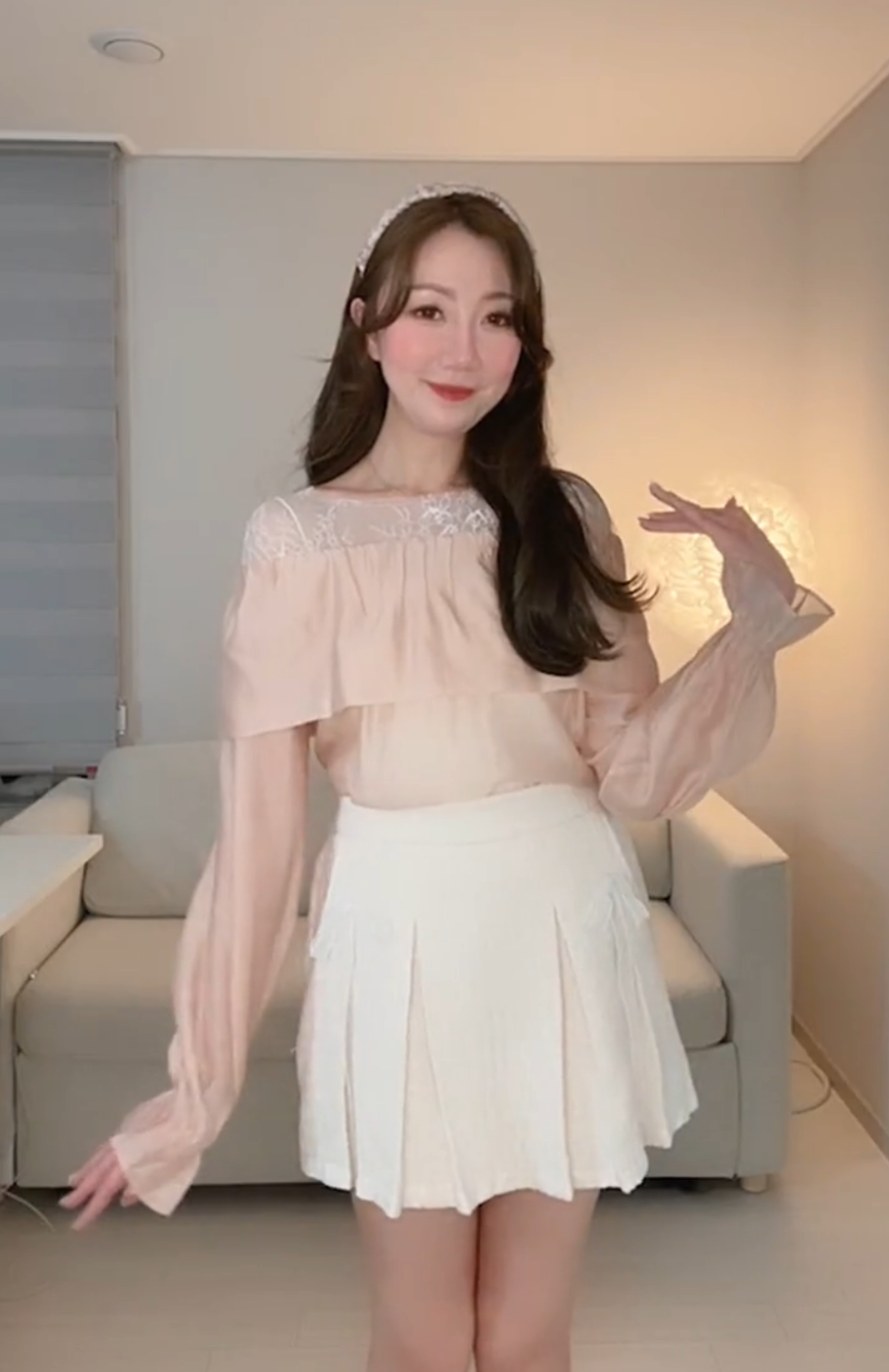 *BJ2 MADE SERIES* THE LACE SHOULDER TENCEL CHAMPAGNE ROSE TOP 260131