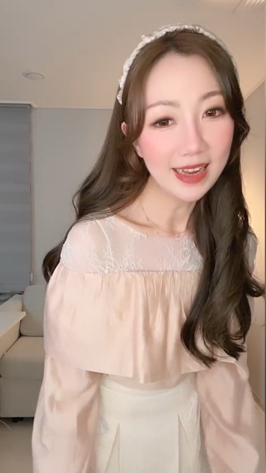 *BJ2 MADE SERIES* THE LACE SHOULDER TENCEL CHAMPAGNE ROSE TOP 260131