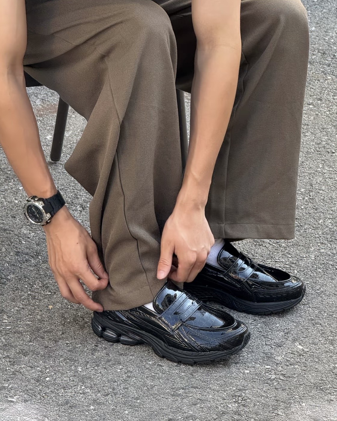 <國外限定> New Balance U1906 Loafers 鱷魚紋 黑色