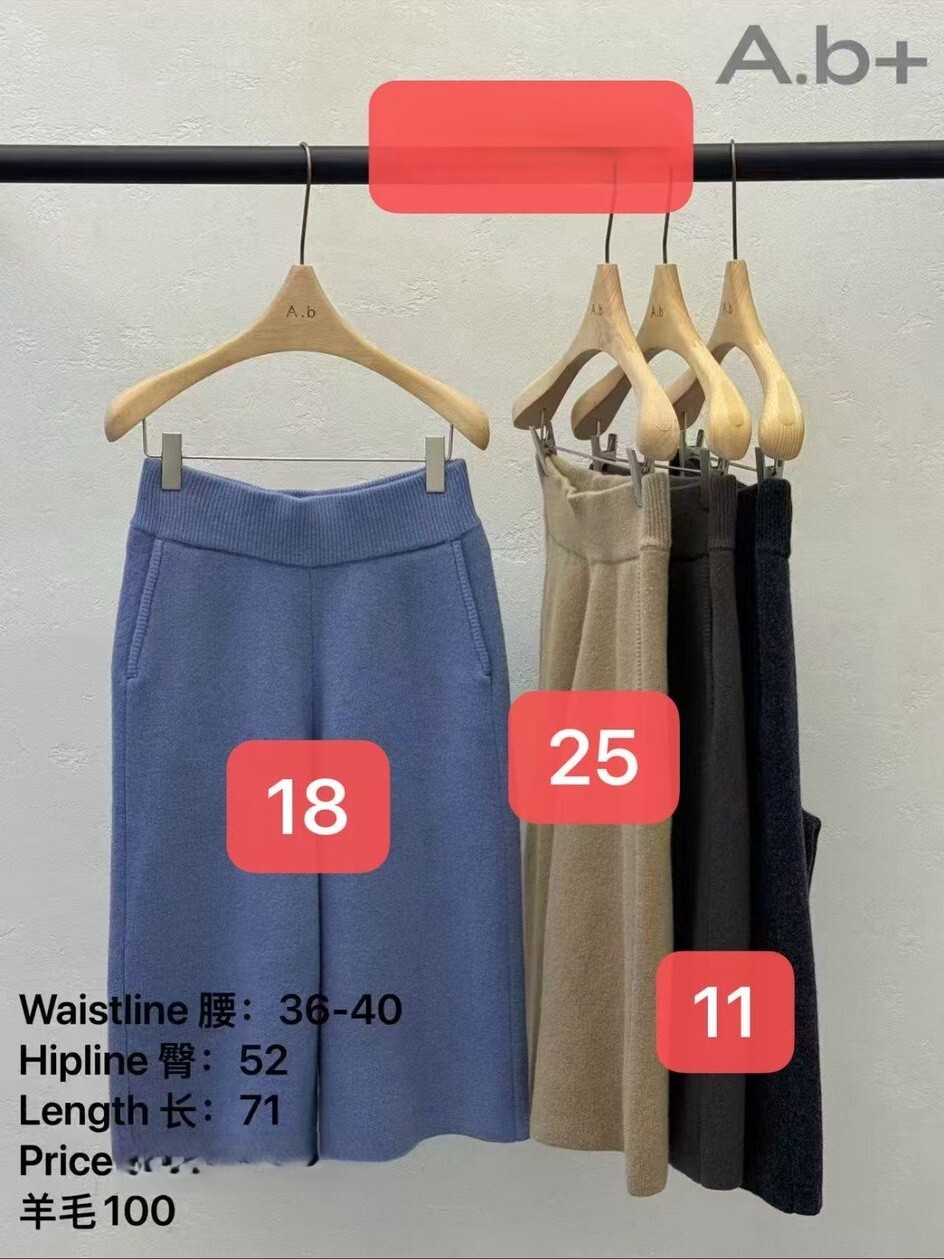 AQ06 褲  腰28-31.5 HIP41 長28 $479 (一口價)