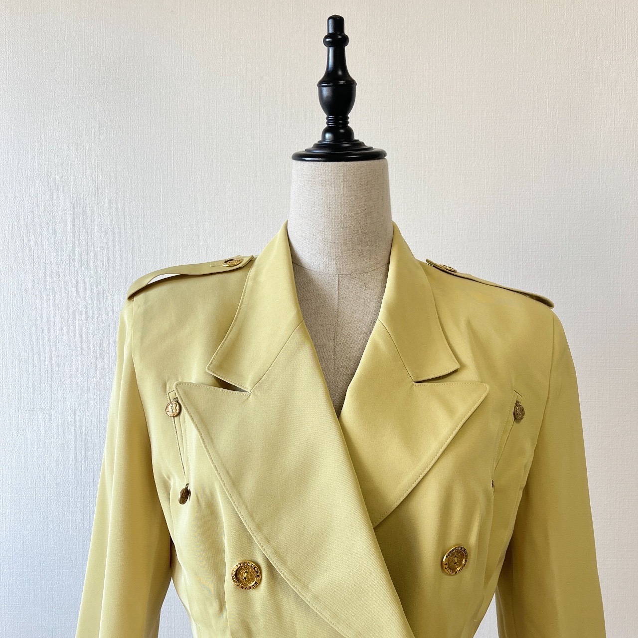日本製芥末黃孖襟排扣外套