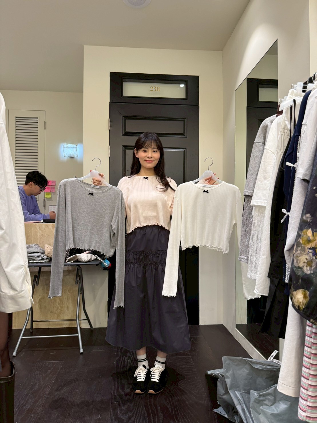 MS5427 木耳邊短上衣