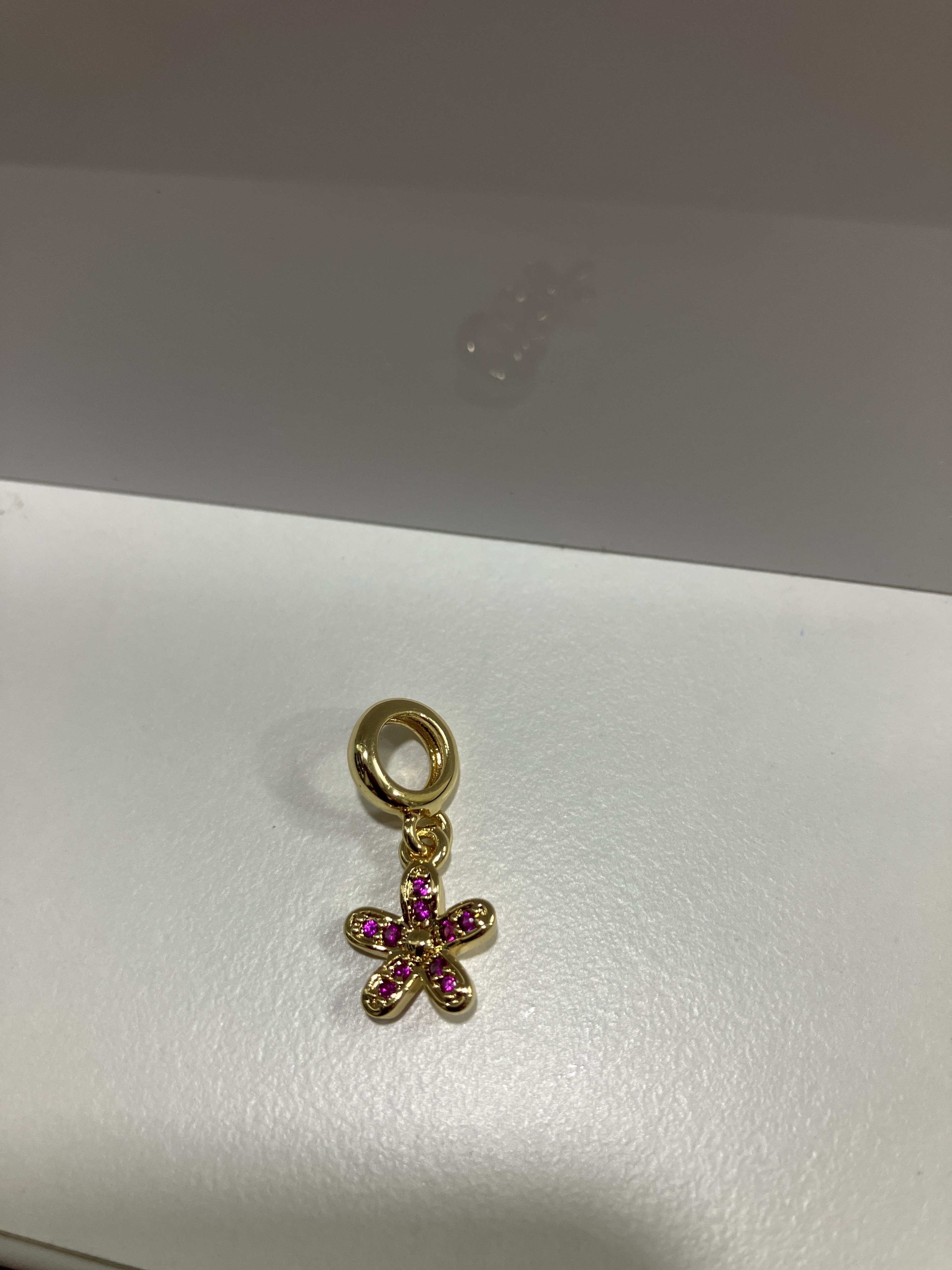 260131 - C114 金色花花紫紅鑽隔珠一粒