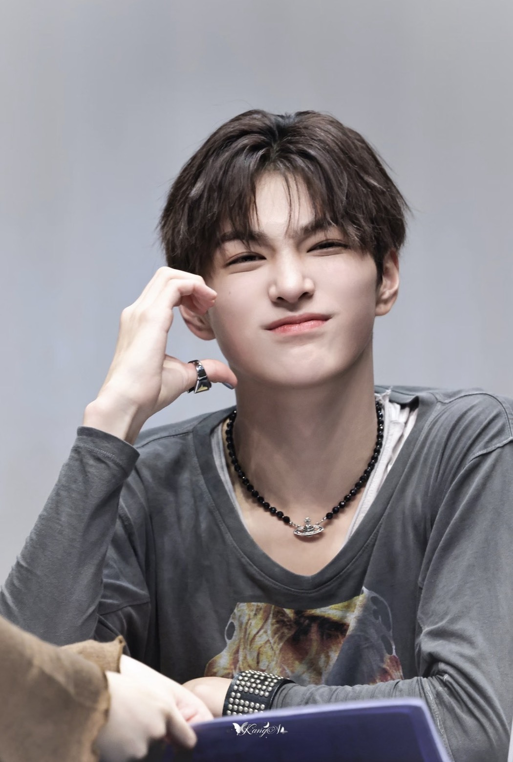 <好飾到✨> Vivienne Westwood Messaline 黑星球水晶頸鍊