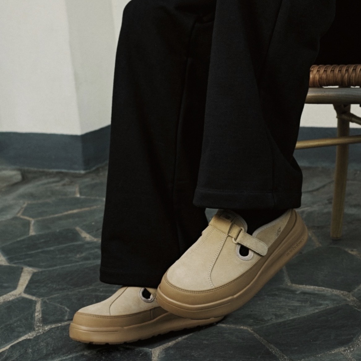 NEW BALANCE ROVER 卡其 包頭拖鞋 懶人鞋 休閒 韓國限定 NB SD2510BE