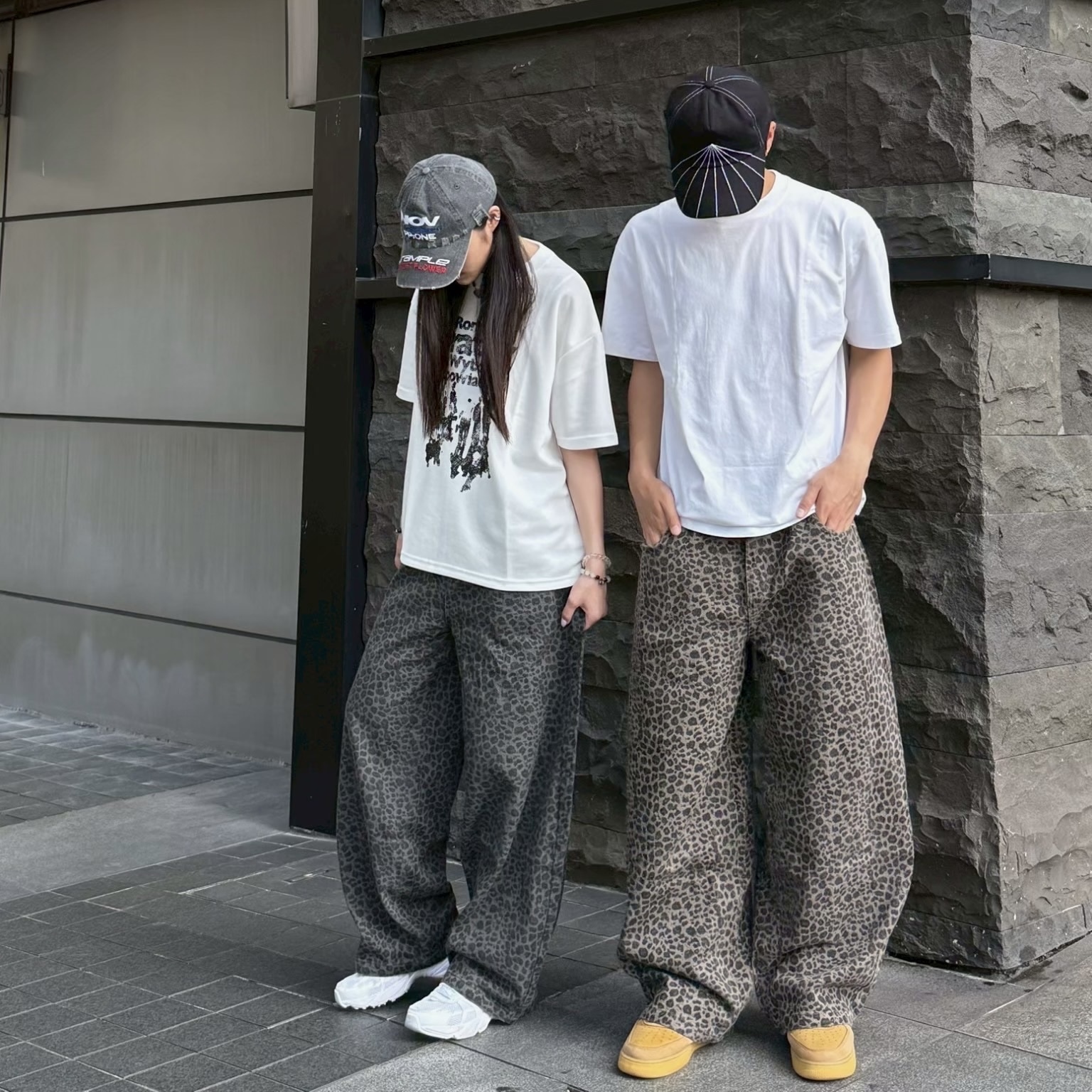 豹紋 彎刀牛仔褲 長褲 繭型 微彎 黑/咖啡兩色