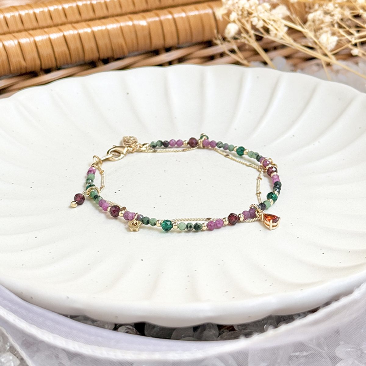 生日花 • 拾月拾壹 • 冬青 – 紅綠寶石 – 手鍊