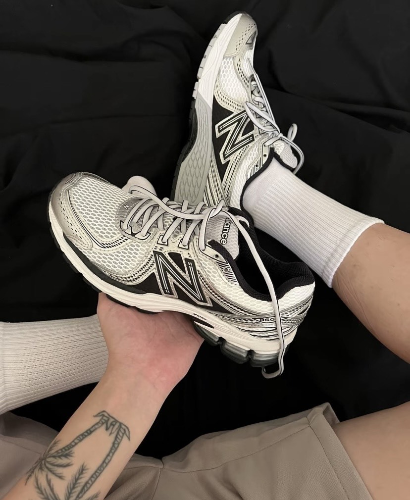 New Balance Nb 860 Y2K 千禧年 復古跑鞋 黑銀 ML860XD