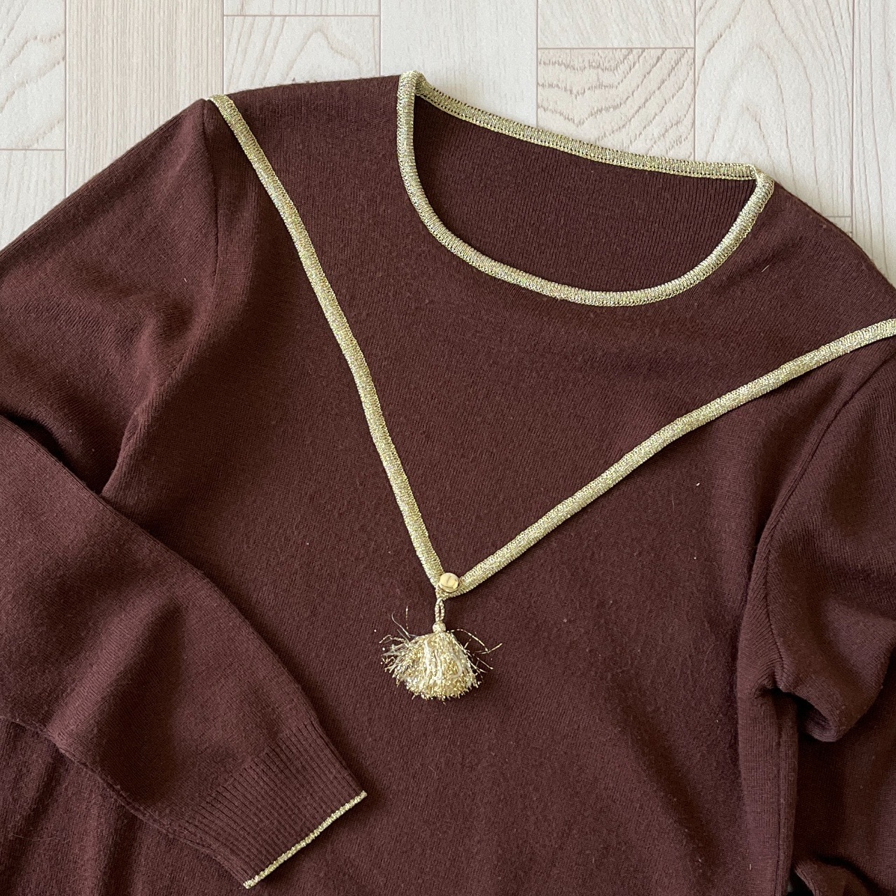 日本製紅棕色魔法袍領子羊毛毛衣