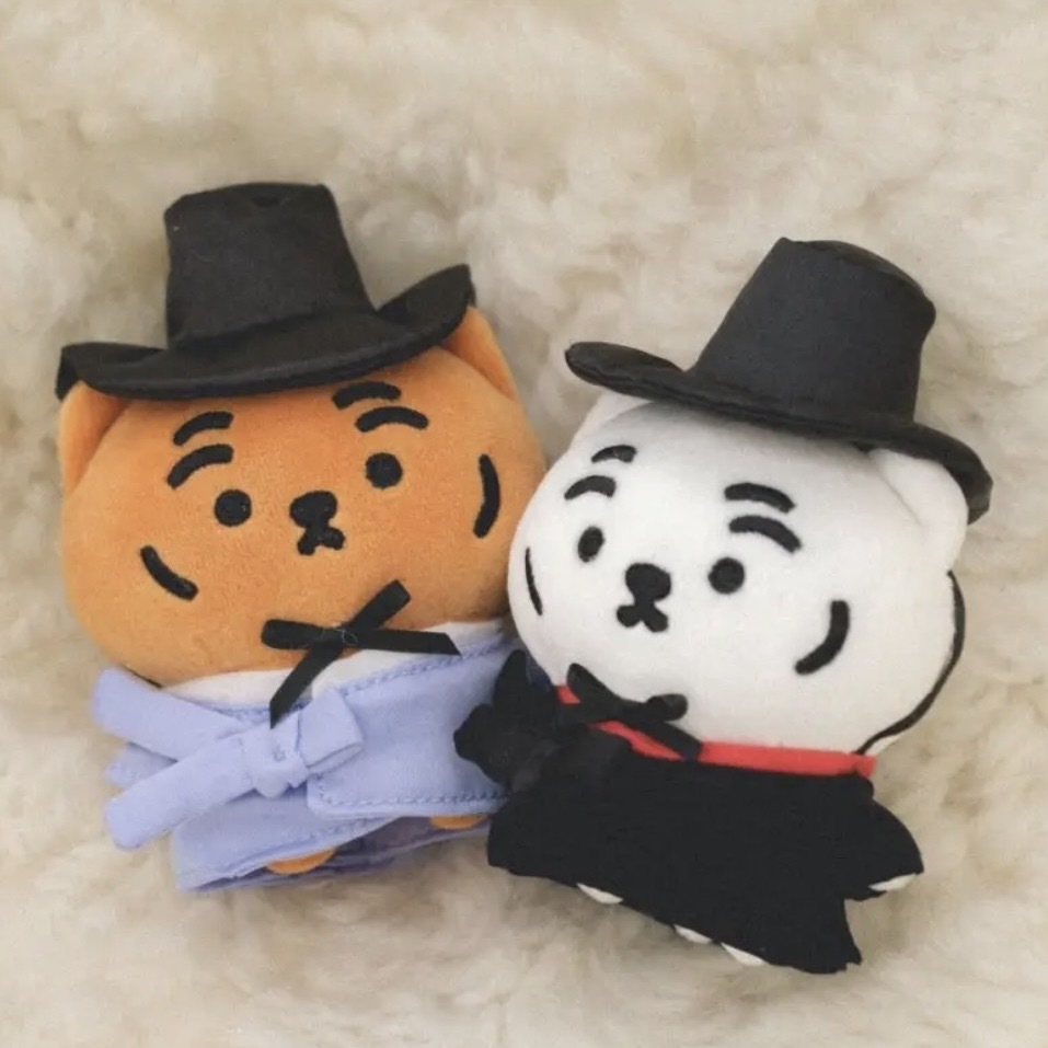 MUZIK TIGER 韓服造型 吊飾 玩偶 韓國代購 兩款