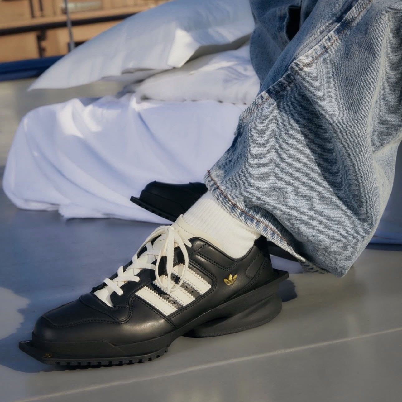 ADIDAS FORUM SQ W 黑白 復古 正裝鞋 方形鞋頭 愛迪達 JP9073