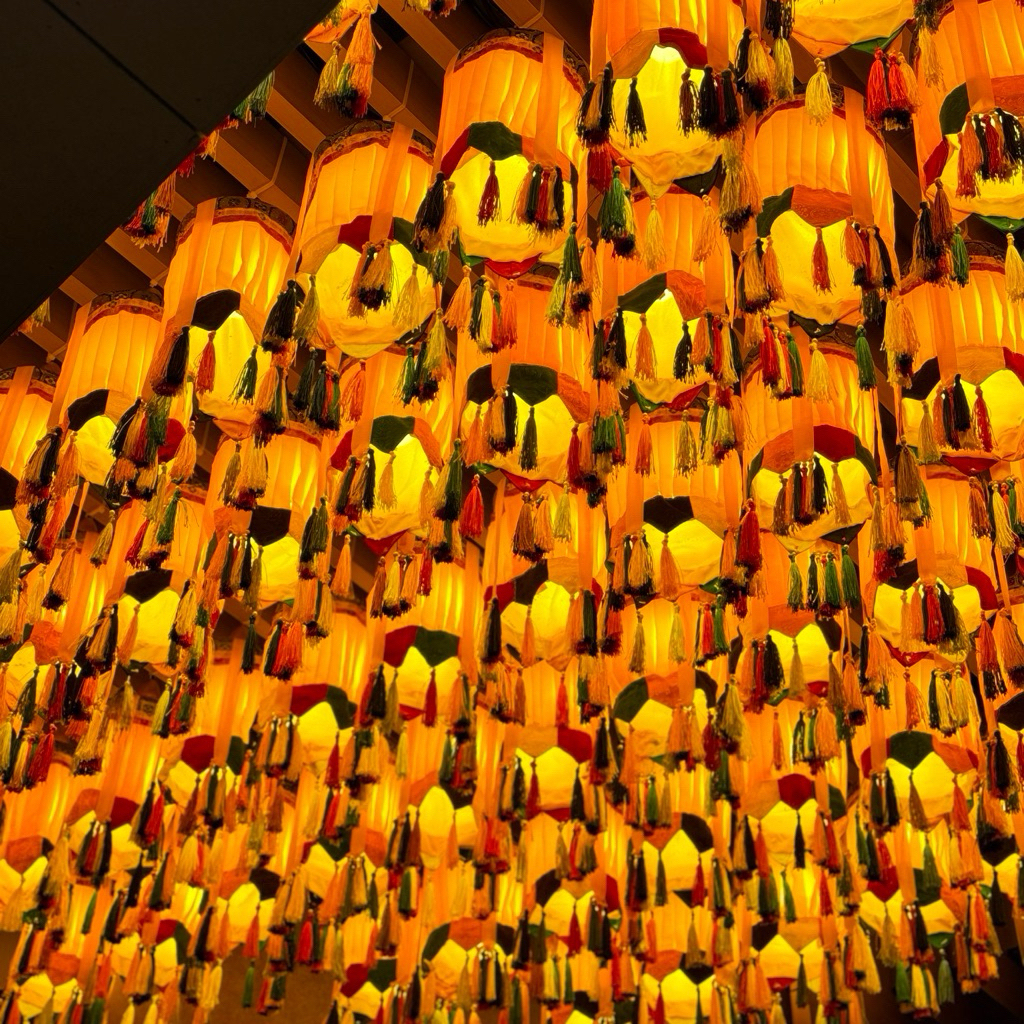 靈赫宮 扎基拉姆 滿願宮燈