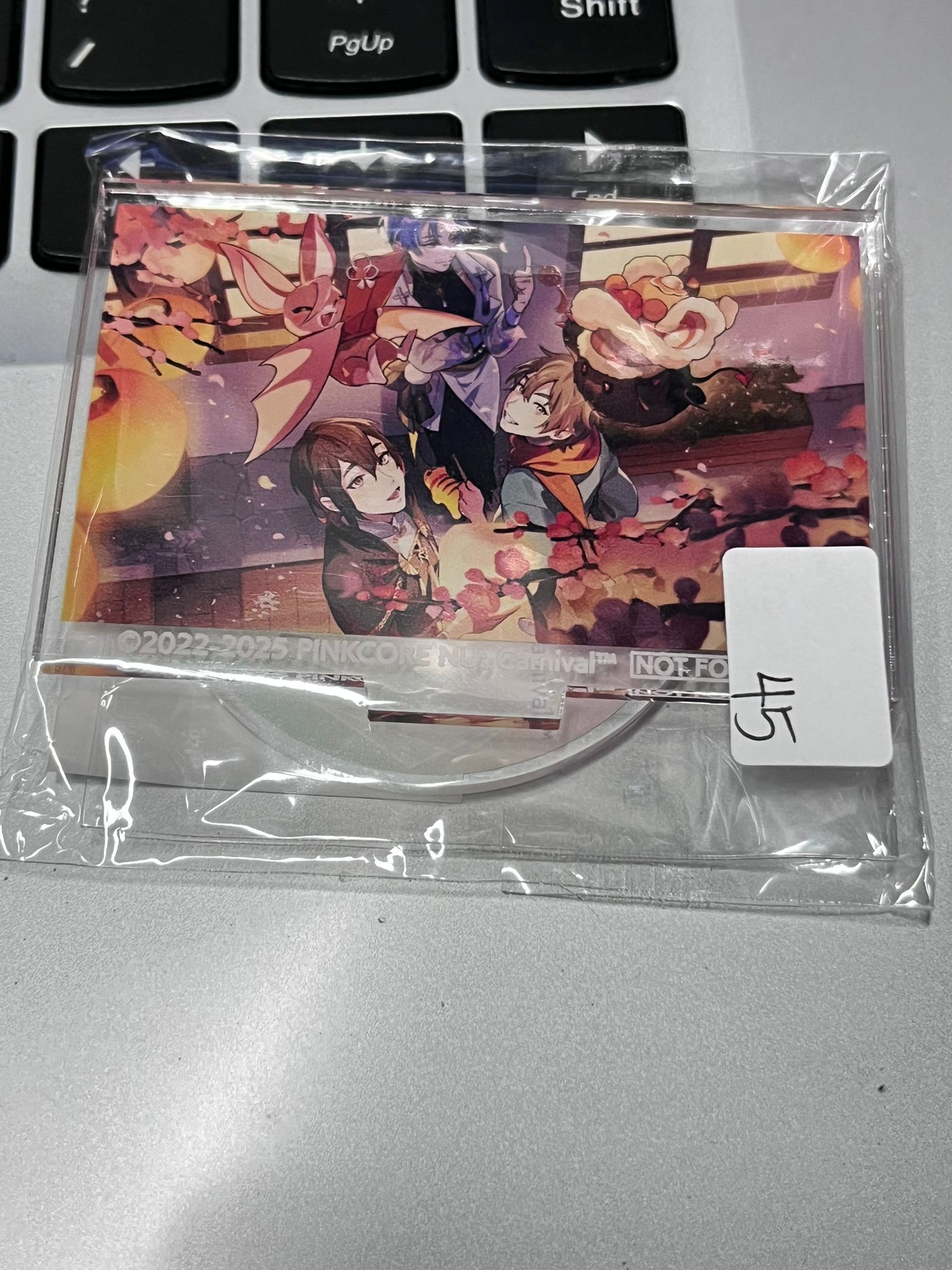 新世界狂歡 立牌 #RE06