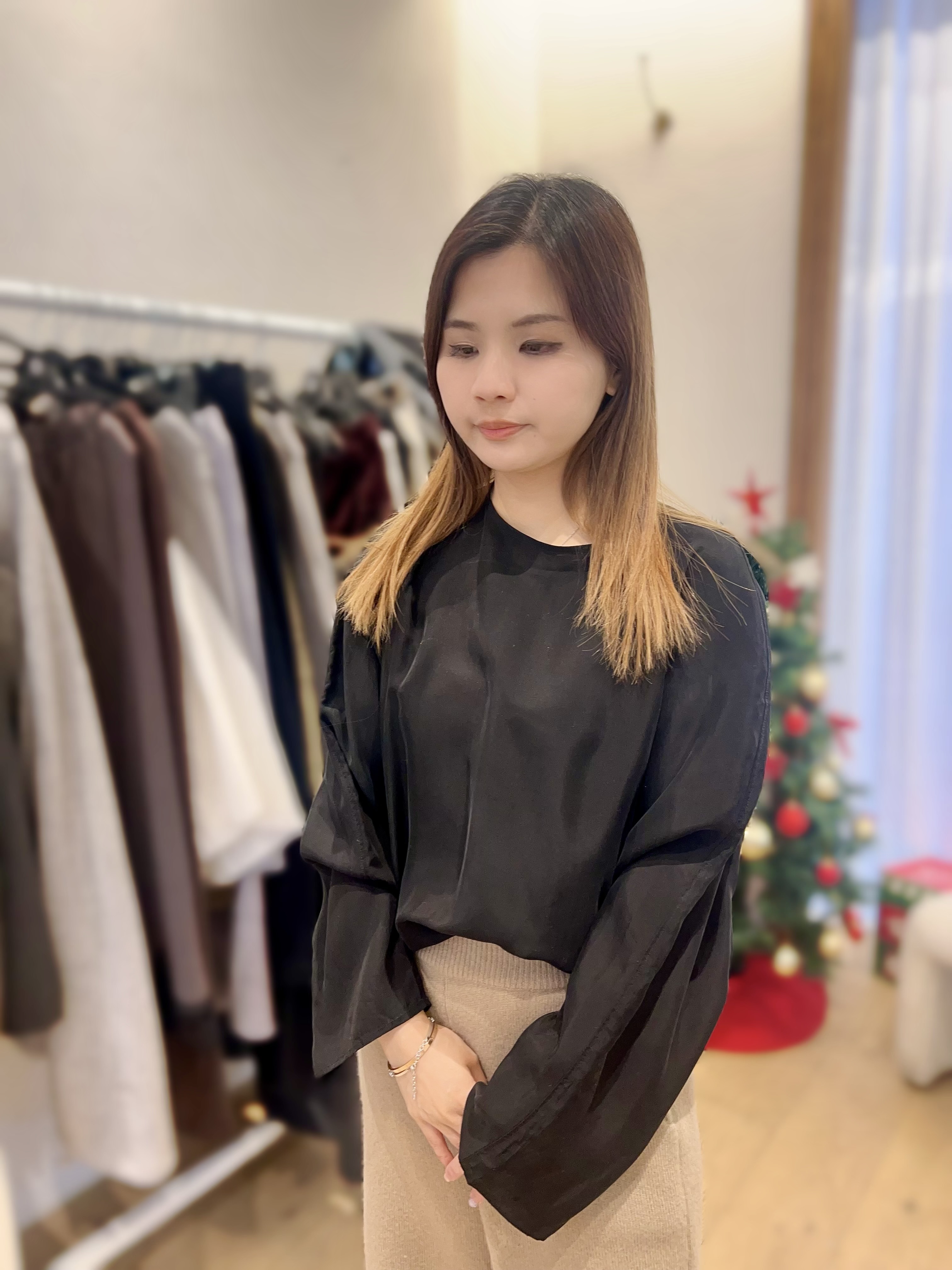 AQ10胸44 長26.5 $439