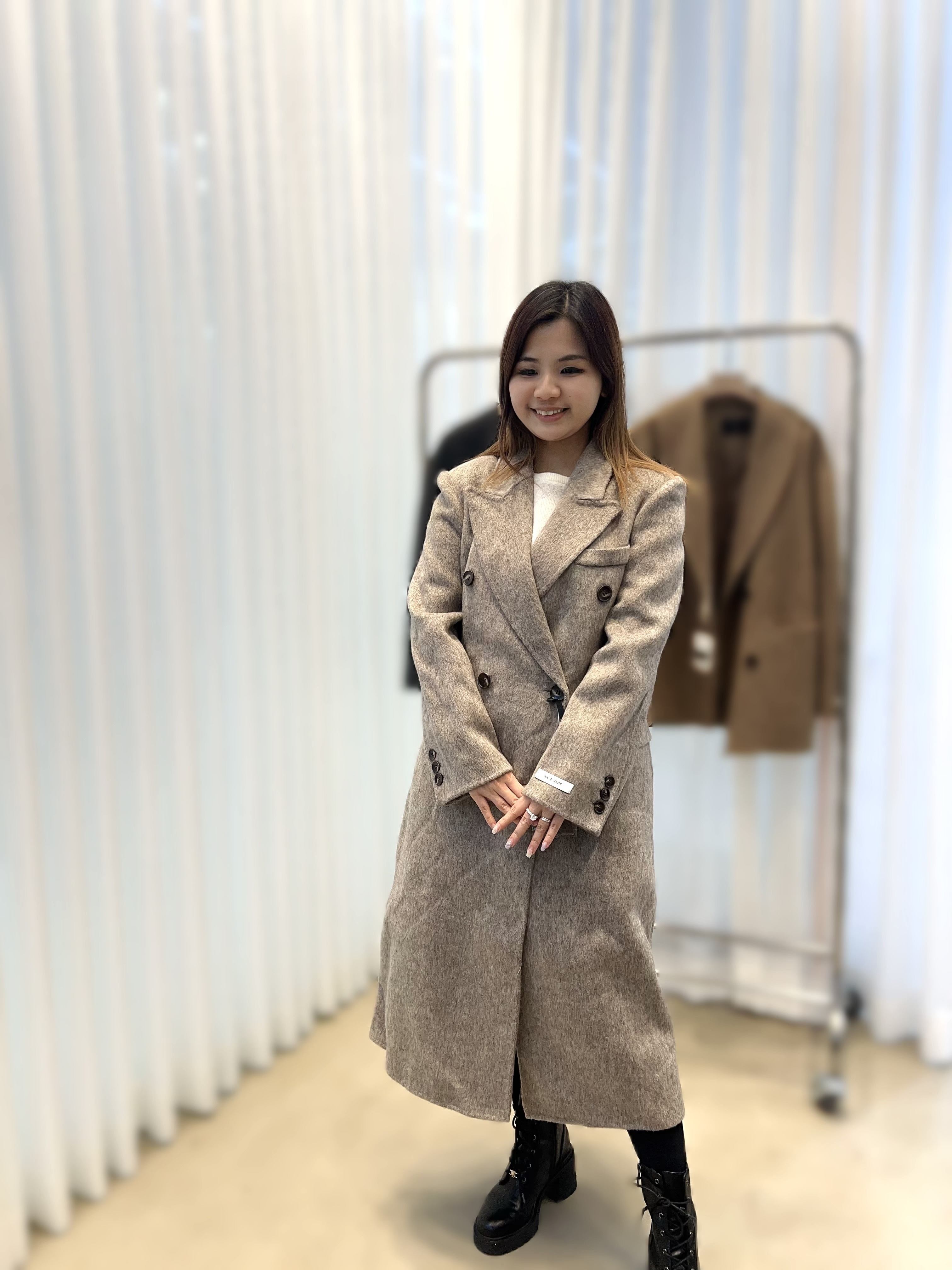 HQ06  羊毛100%    Hand made S 胸 41 長 46.5  /   M 胸 43 長 47 $1899 (一口價)