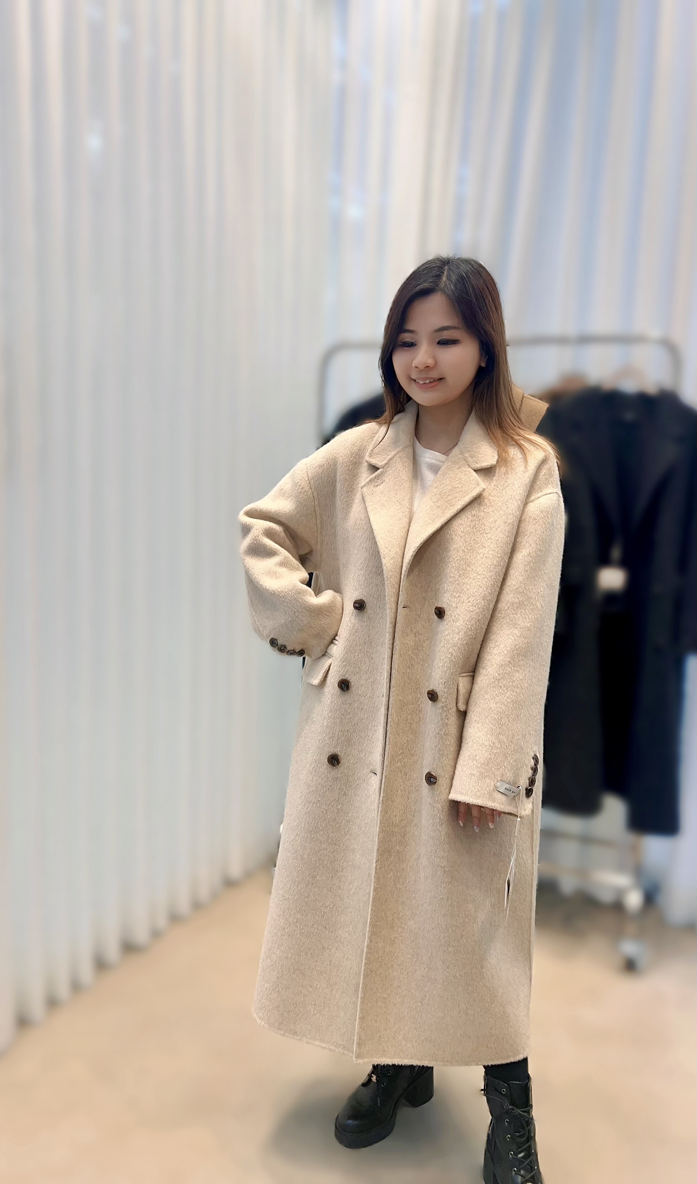 HQ02   羊毛100%   長縷   S胸 47   M胸 49  長42  $1999 (一口價)