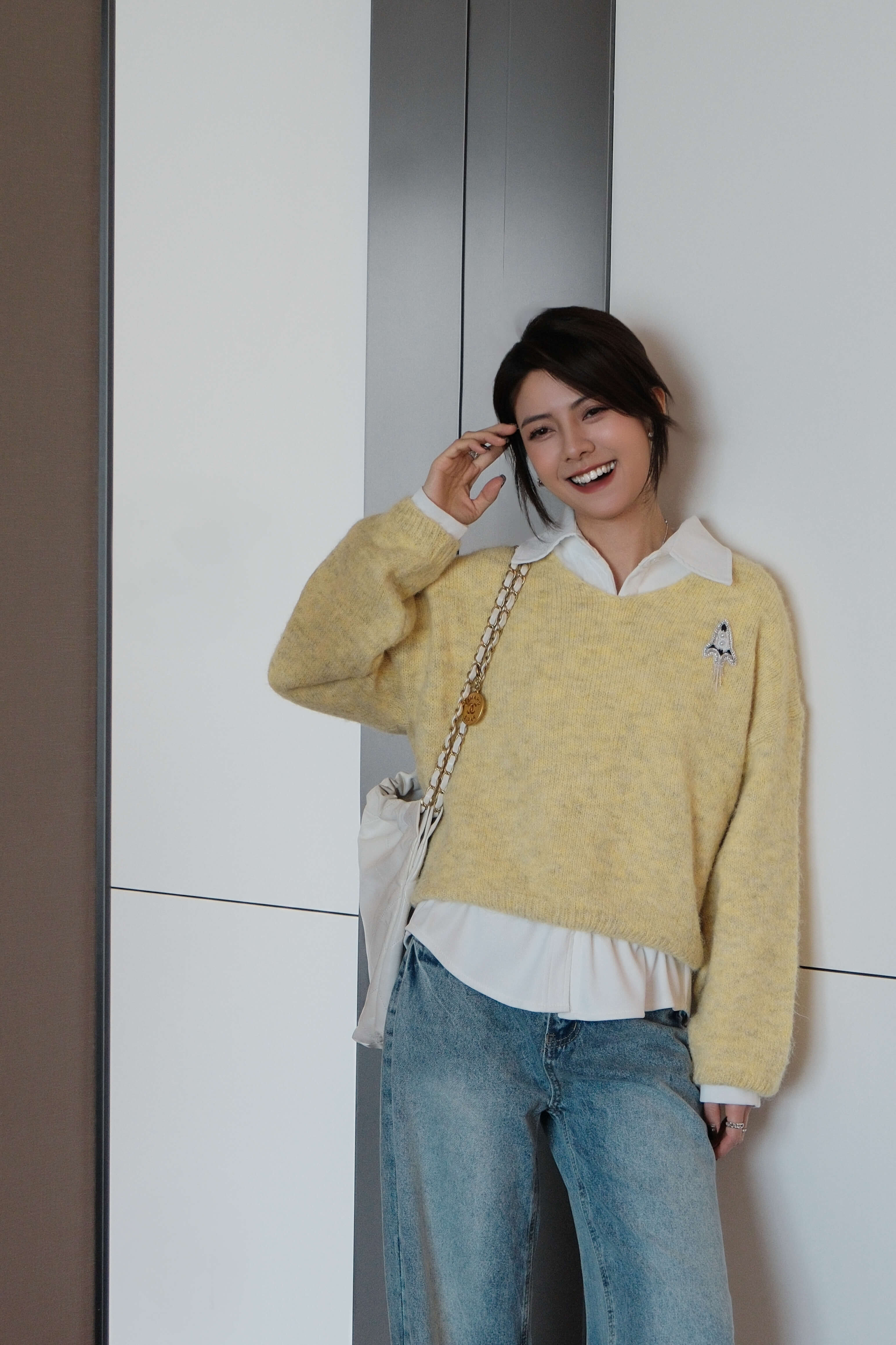 V-Neck Cropped Mohair-Blend Sweater_KN262L28