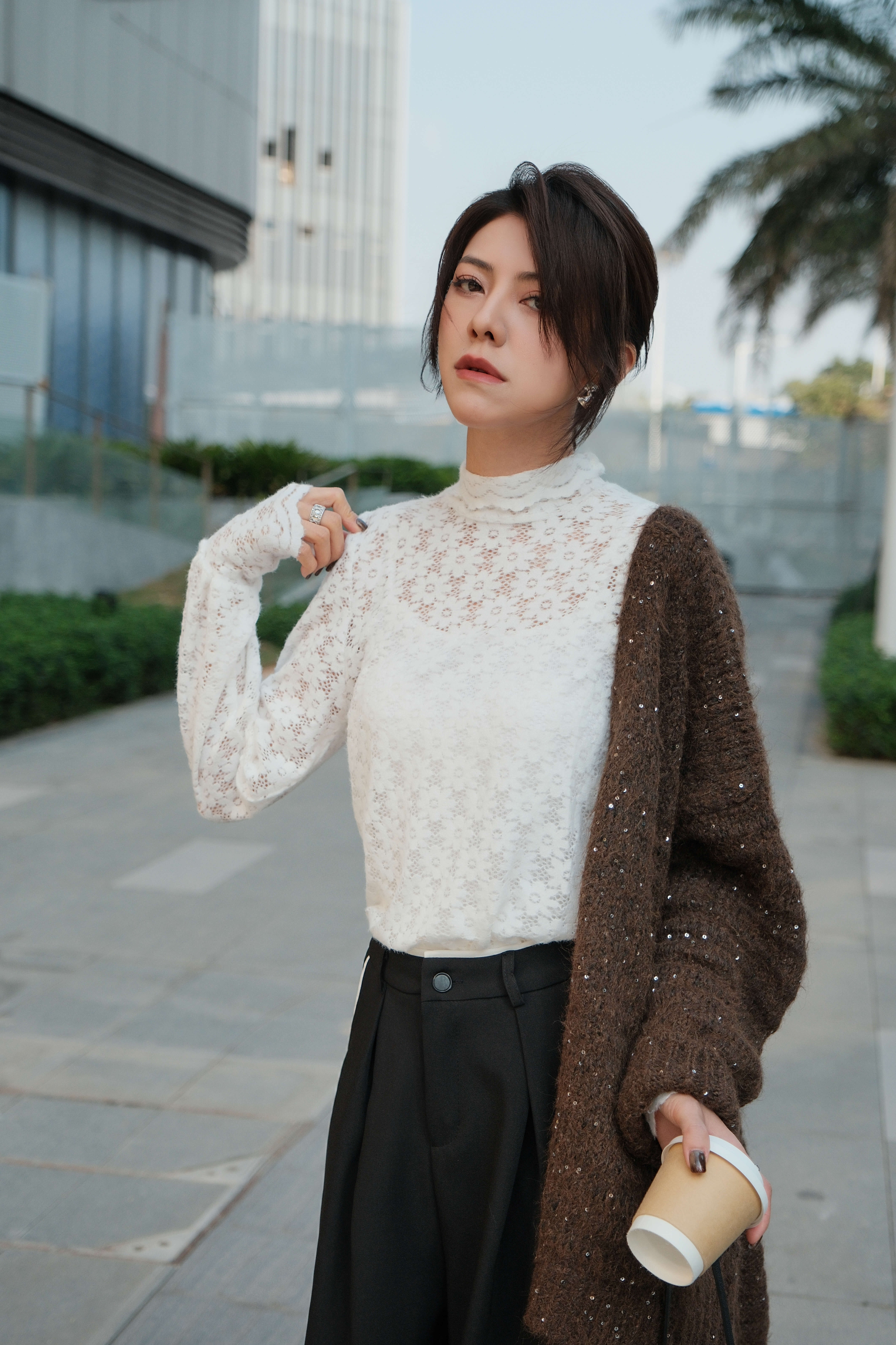 Turtleneck Lace Puff Sleeve Top_TP2312L06B