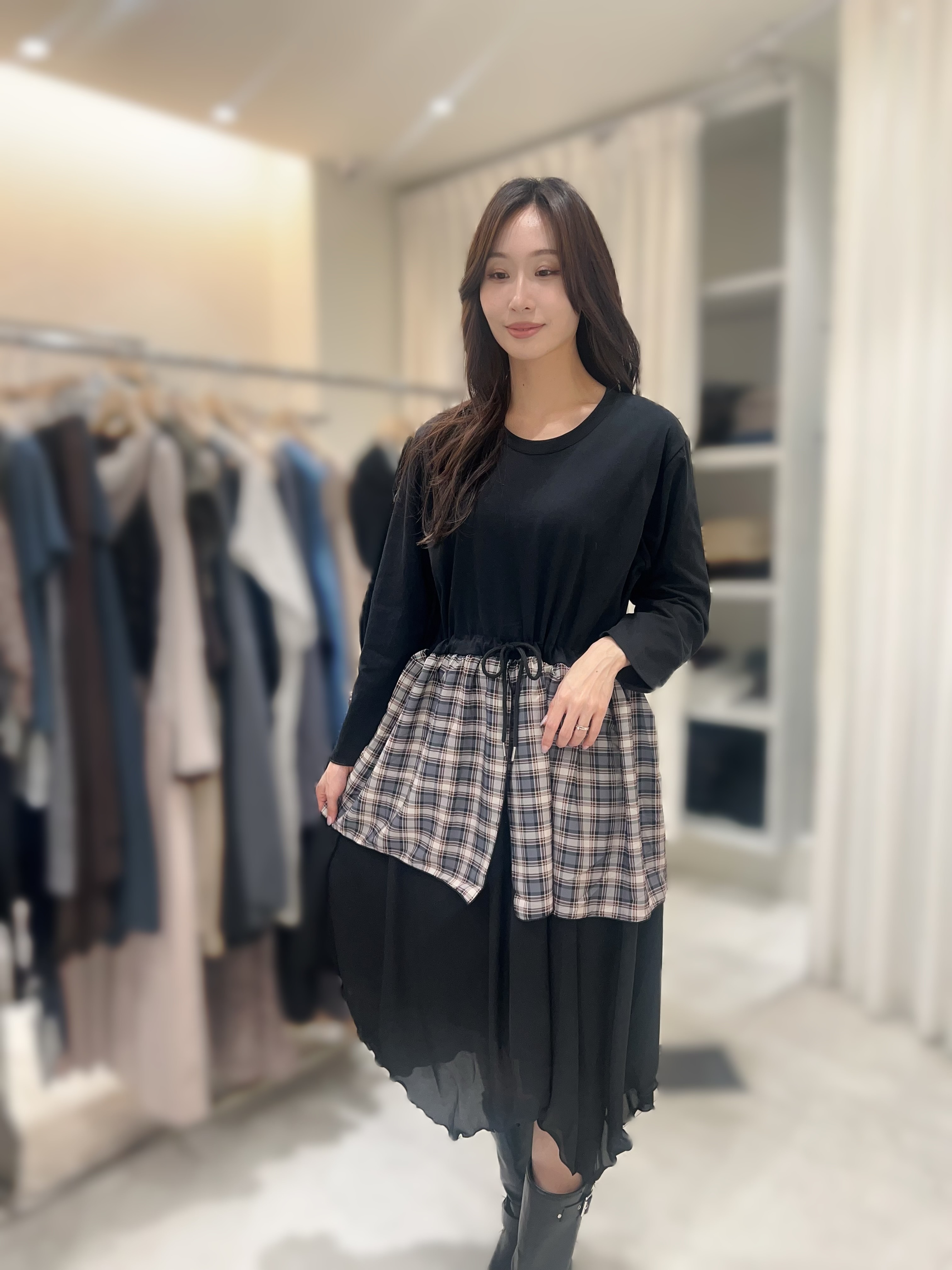 CK10 肩41 胸51 HIP56 長46 $439 (一口價)