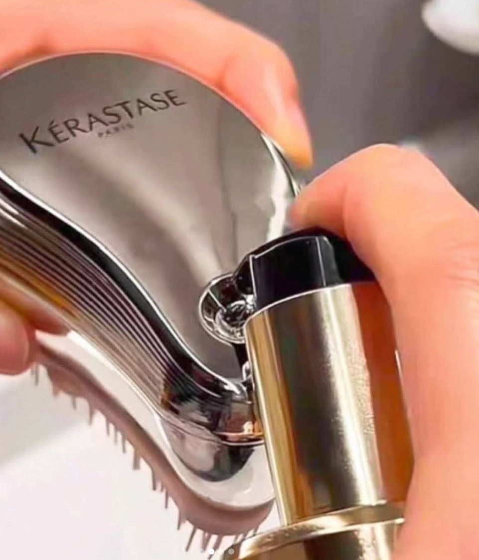 🌸KERASTASE卡詩潤髮精油蒸汽按摩梳 Z941(2-3星期寄出）
