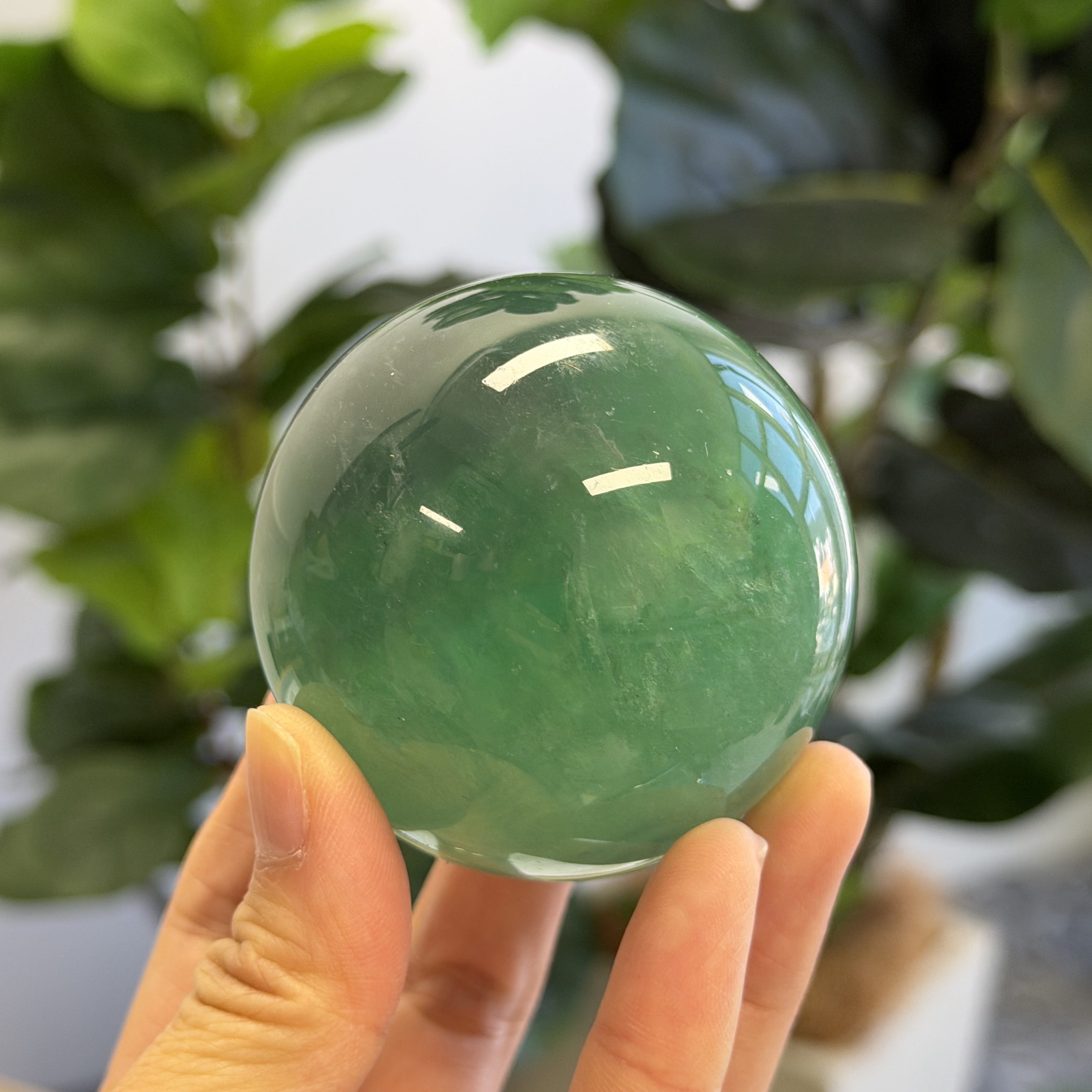 綠螢石球 6.1cm FF1302