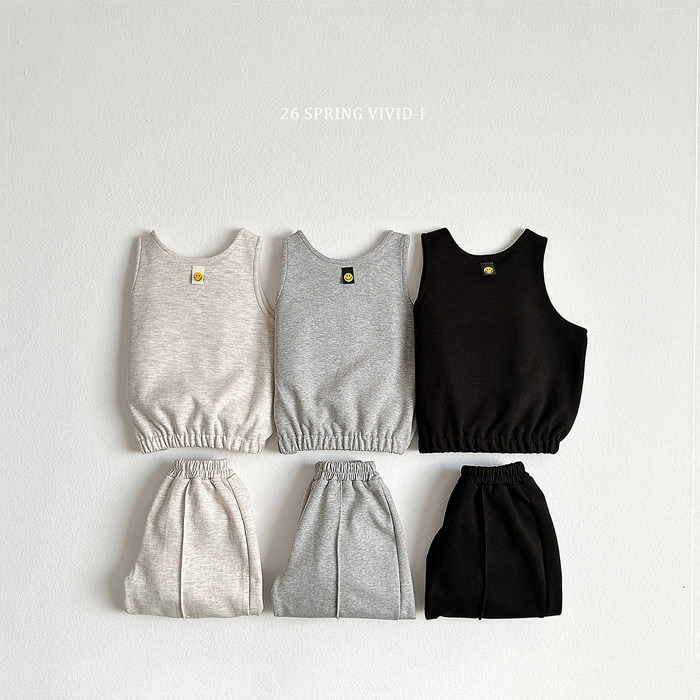 正韓春vividi 三色疊穿背心套裝