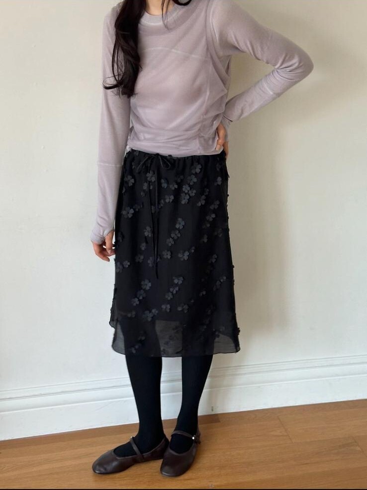 FT04   長裙 腰24-  37  HIP38.5 長24.5 $499 (一口價)