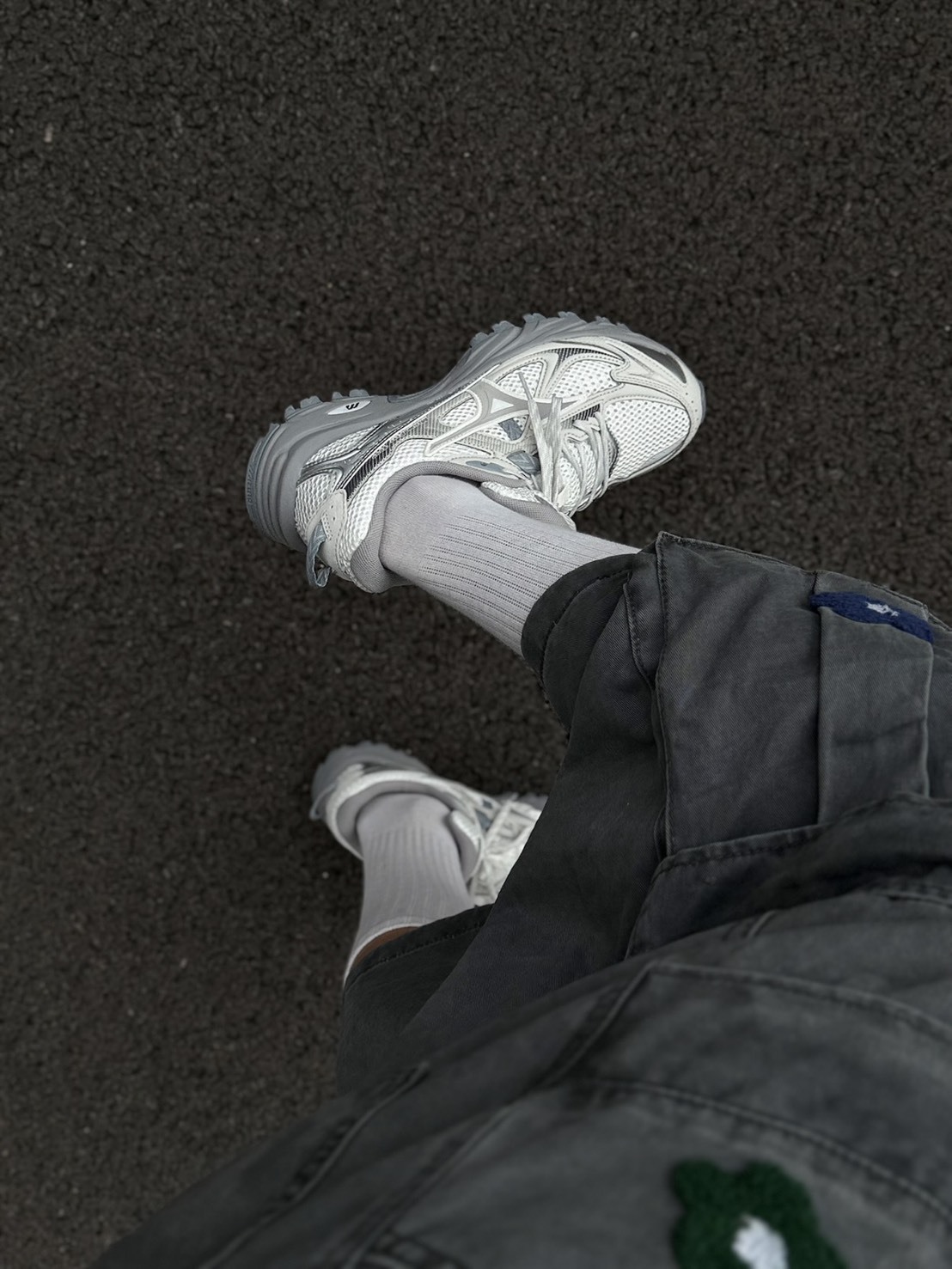 MIZUNO 美津濃 FIYI TL V2 冷白銀