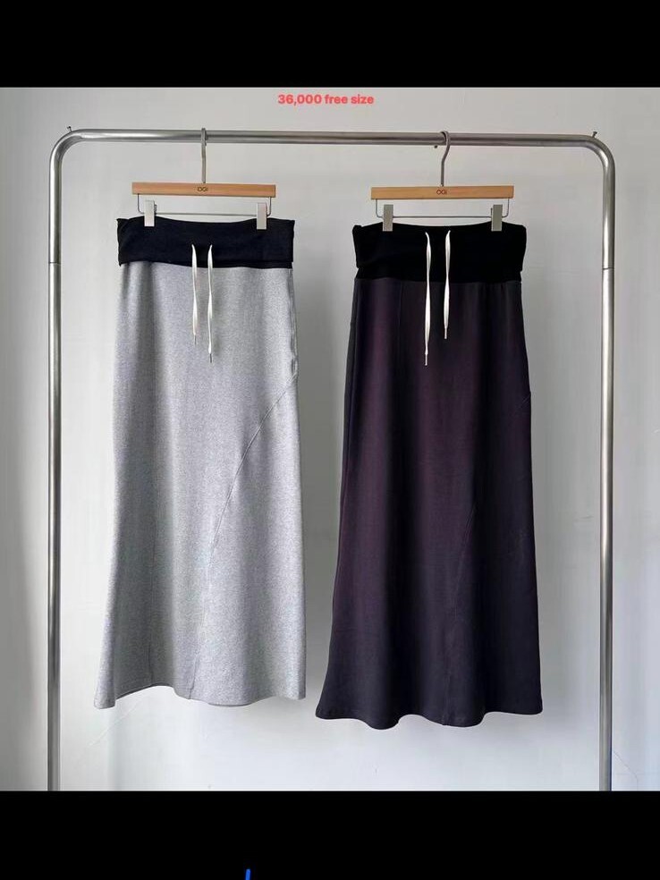 FT14   橡根裙 腰  24- 50   HIP 34-58   長41 $479 (一口價)