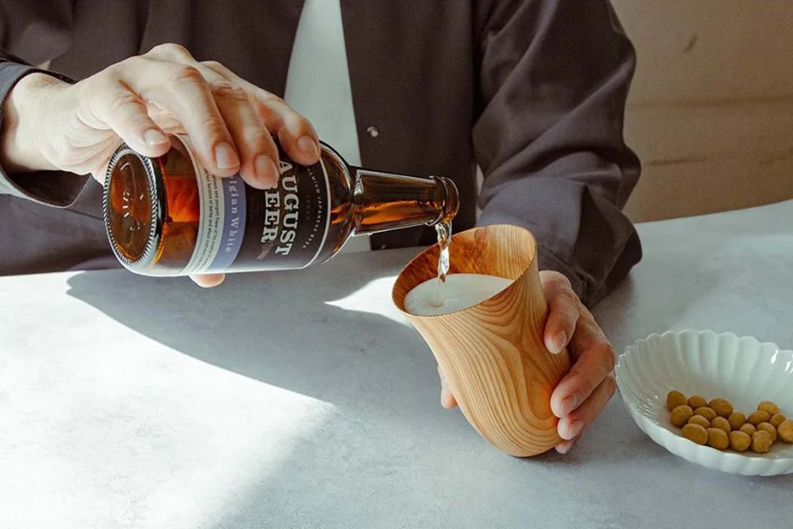 日本手工切削製造1mm超輕薄可透光的杉木材質啤酒杯