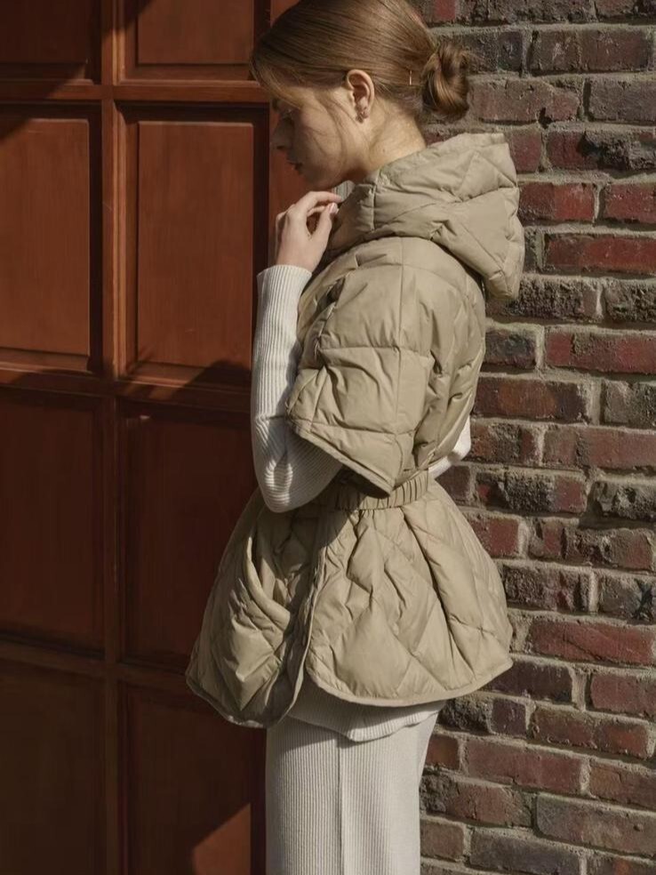 AC10   韓風羽絨   鵝絨 100%   胸 51 長 25  $999 (一口價)