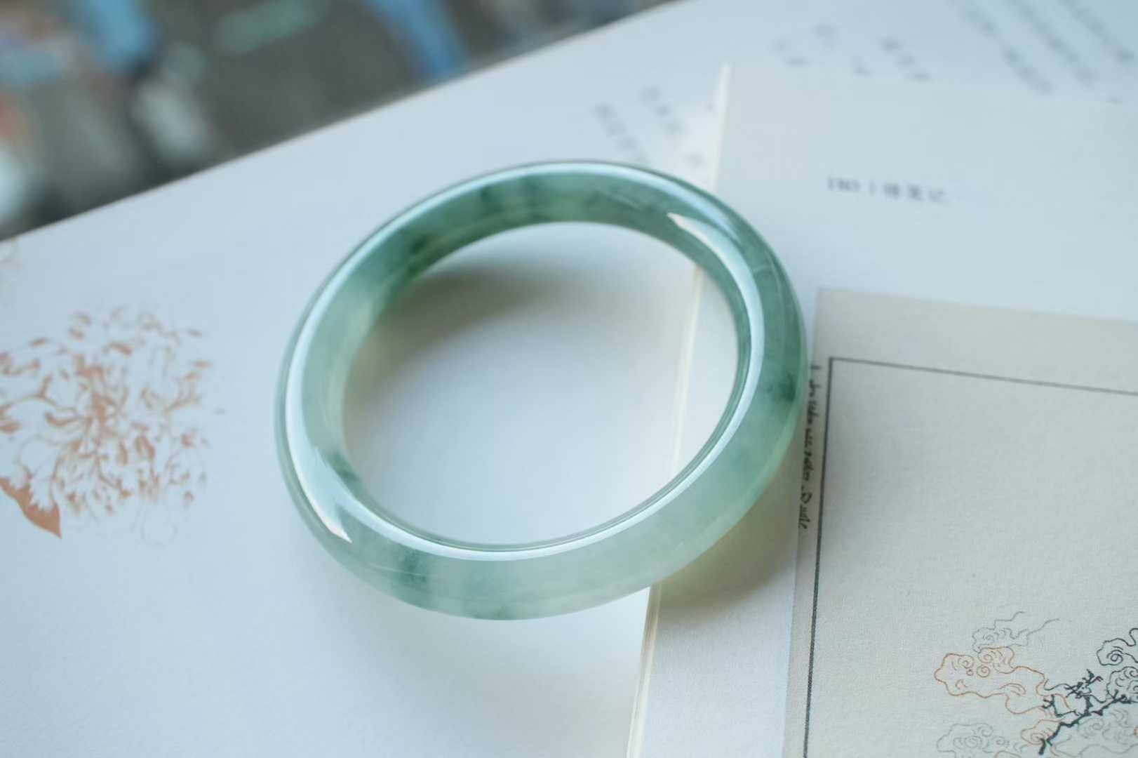翡翠冰飄花圈條手鐲,天然翡翠A玉, 緬甸玉, Jade, Jadeite
