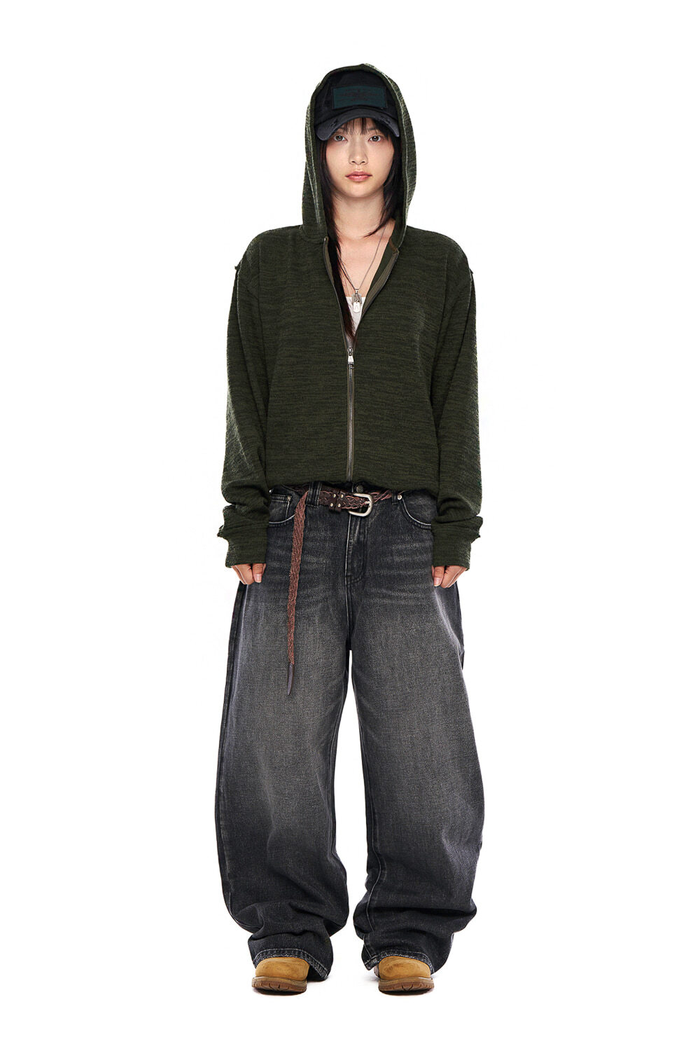 【現貨】Back Studded Denim Pants (Black)